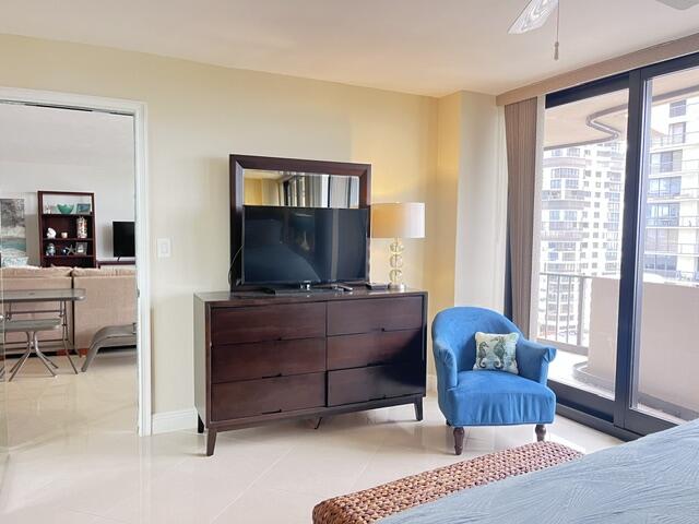4200 N Ocean Drive 2-1104 Property Photo 11