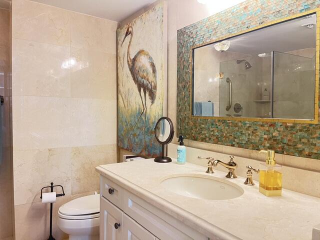 4200 N Ocean Drive 2-1104 Property Photo 12