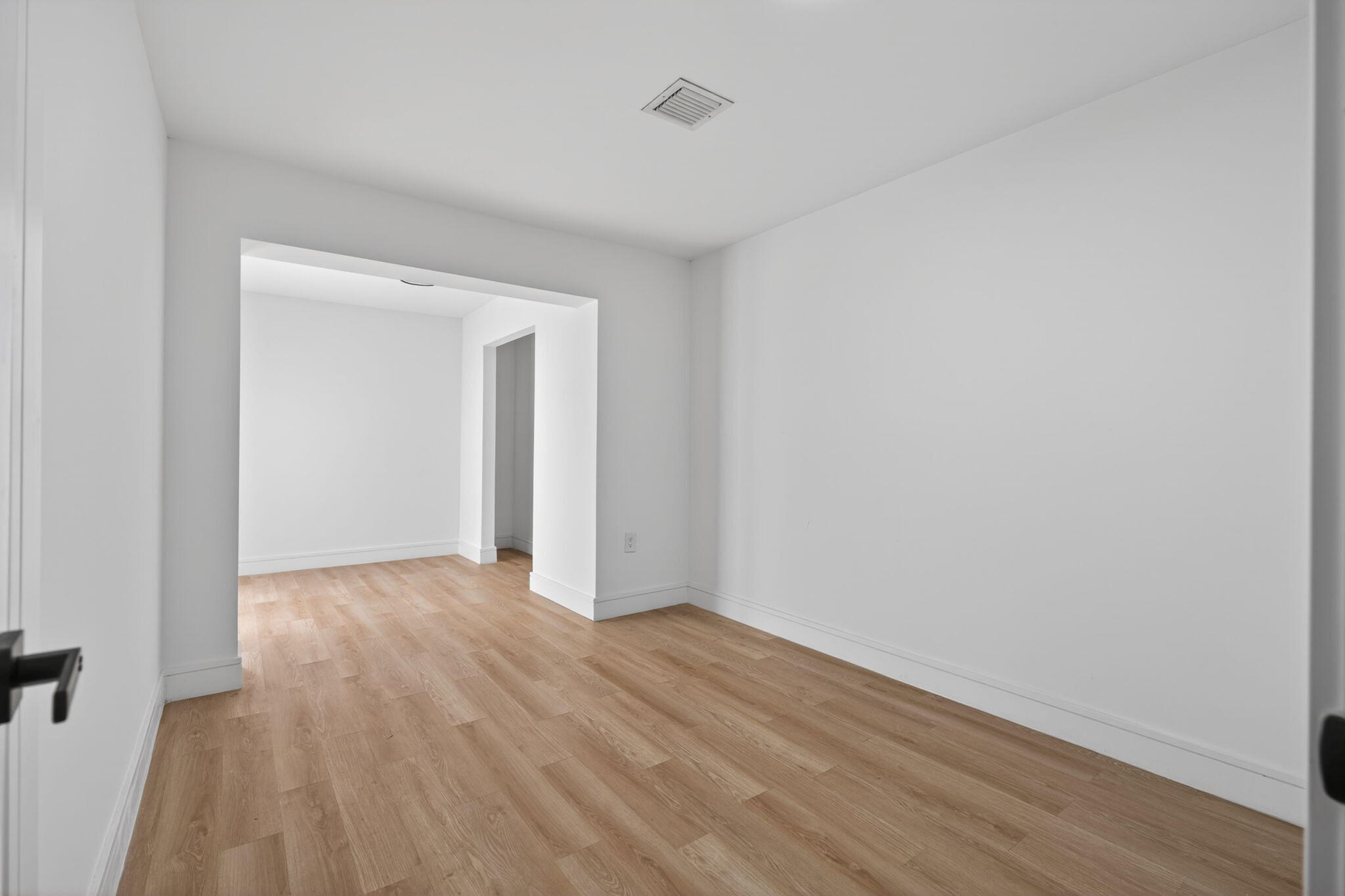 454 Dover Road Property Photo 31