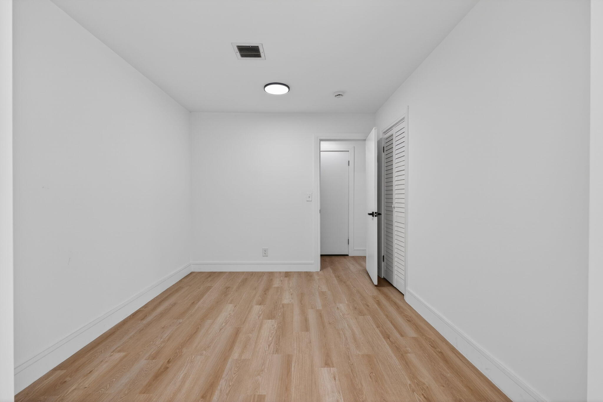 454 Dover Road Property Photo 32