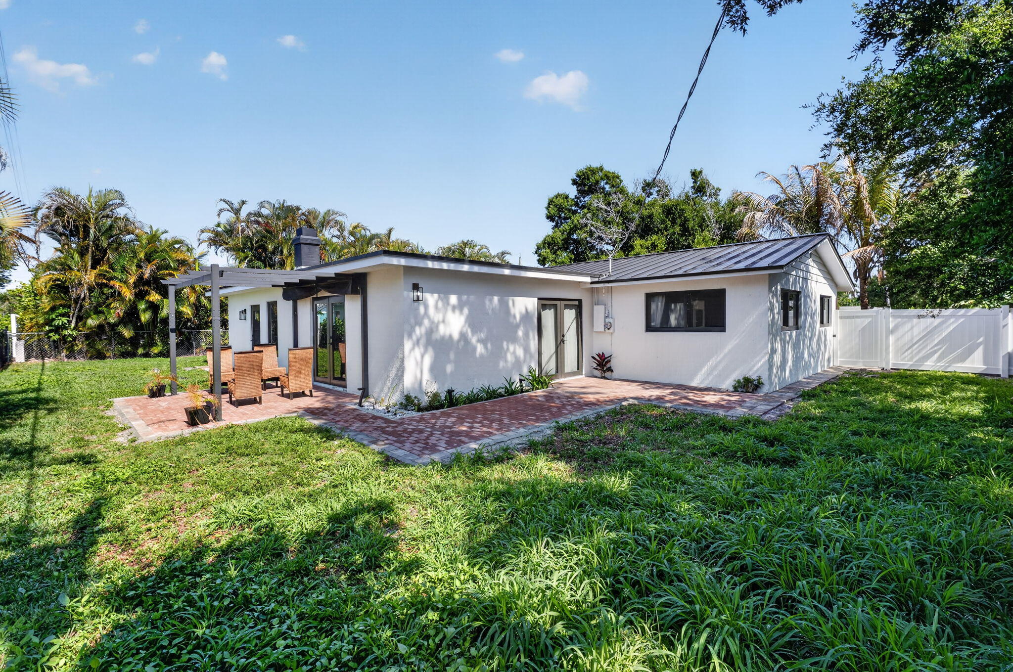 454 Dover Road Property Photo 53