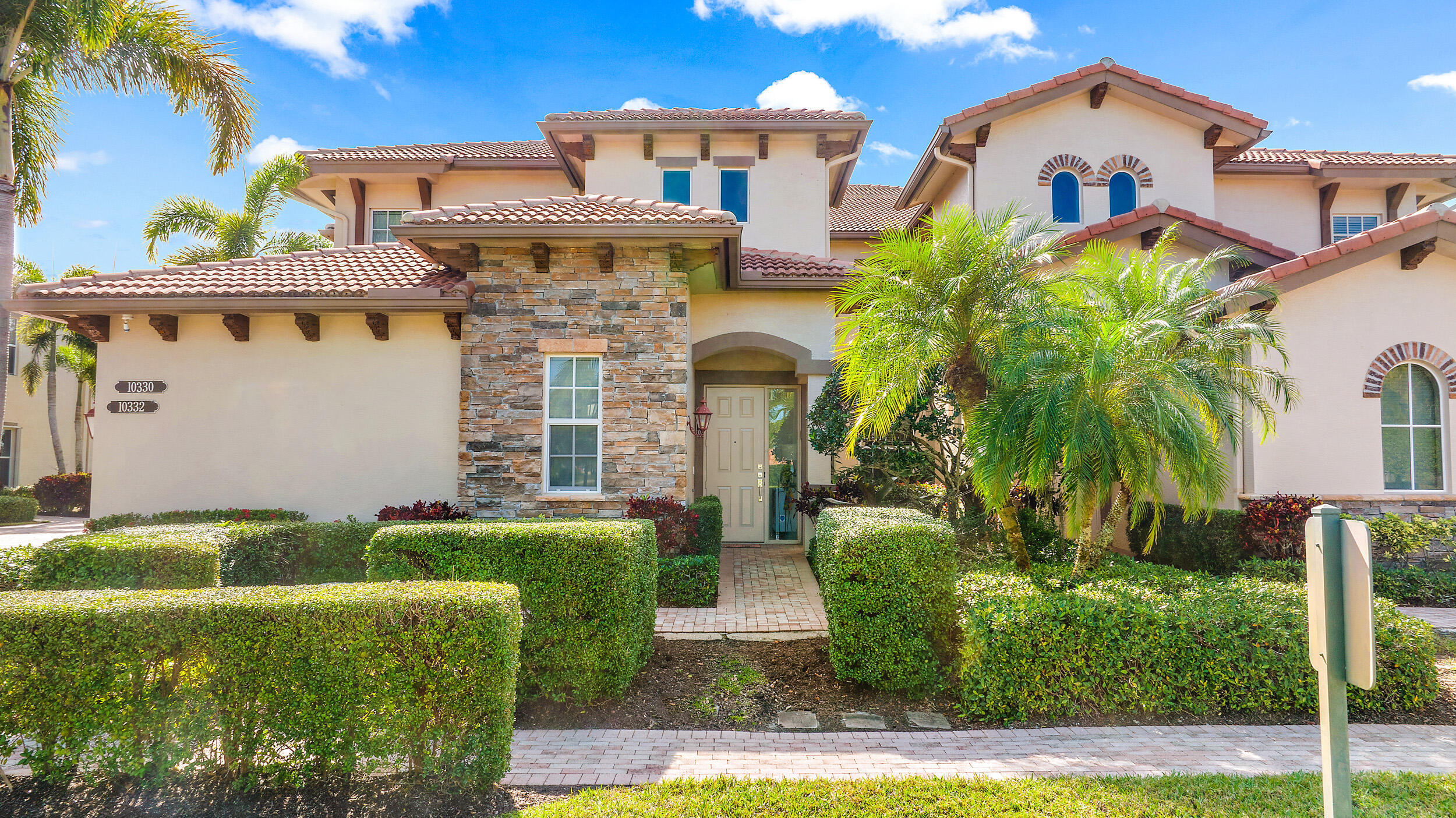 10330 Orchid Reserve Drive Property Photo 4