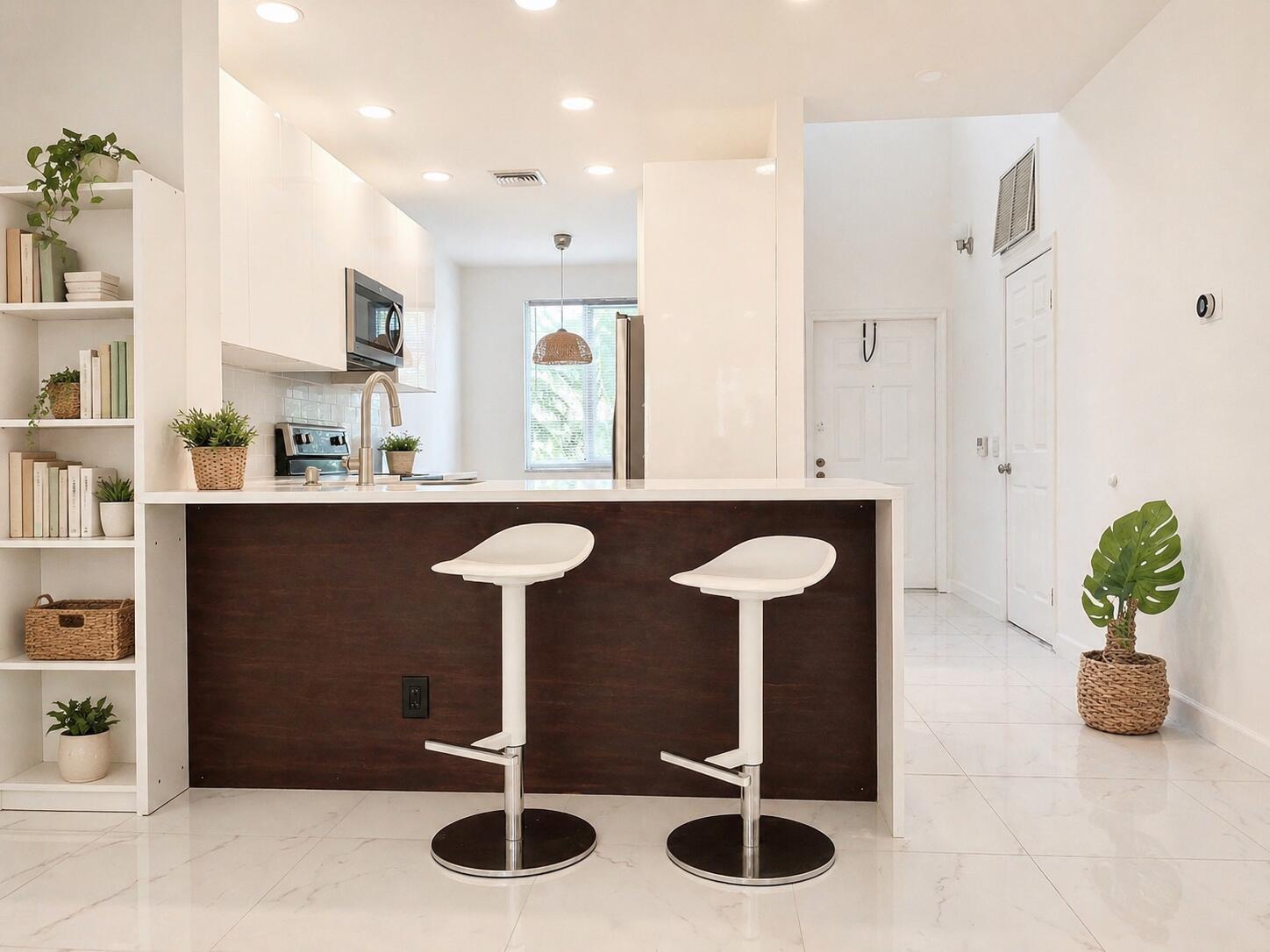 6698 Via Regina Property Photo 1