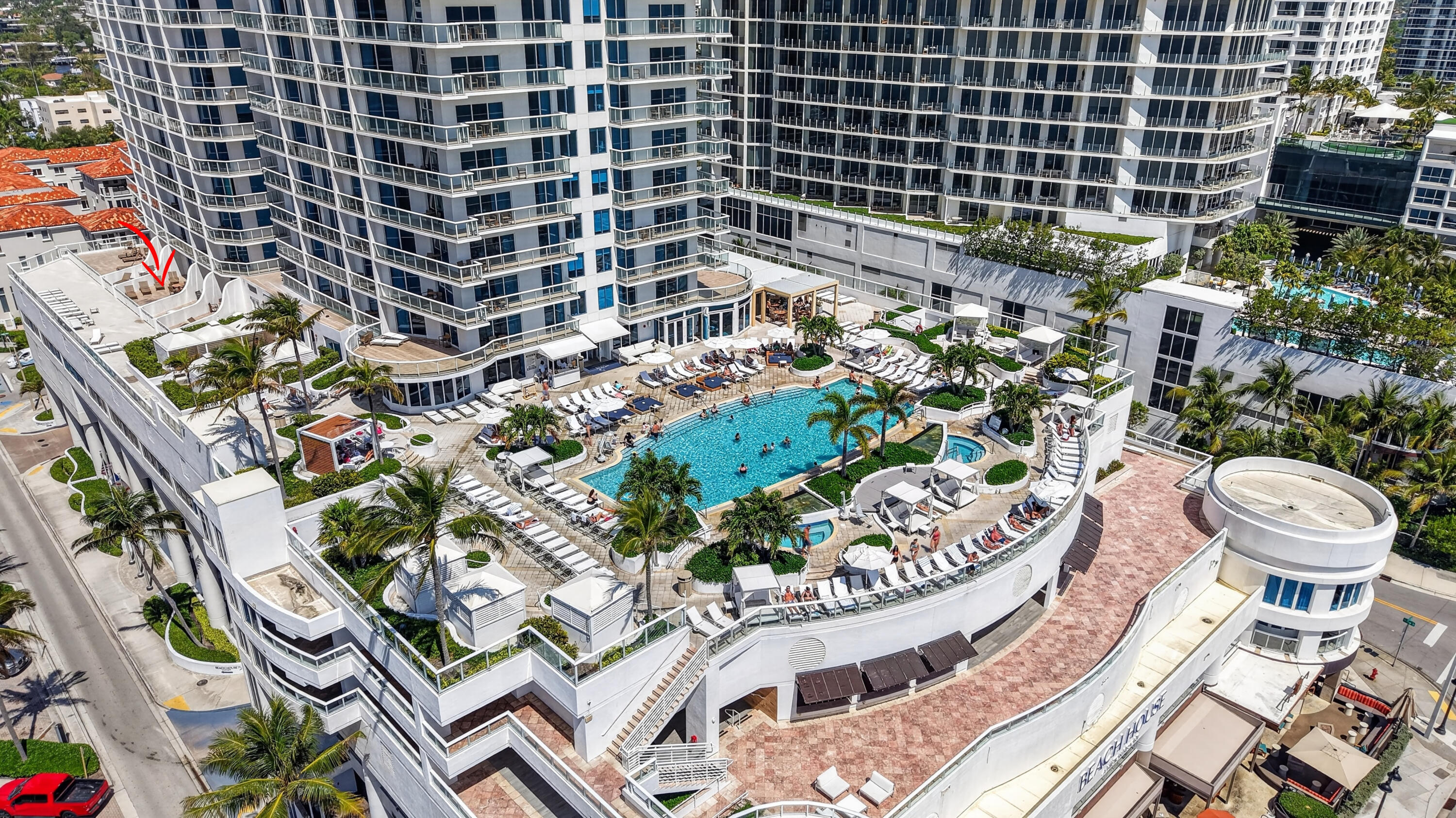 505 N Fort Lauderdale Beach Boulevard 605 Property Photo 2