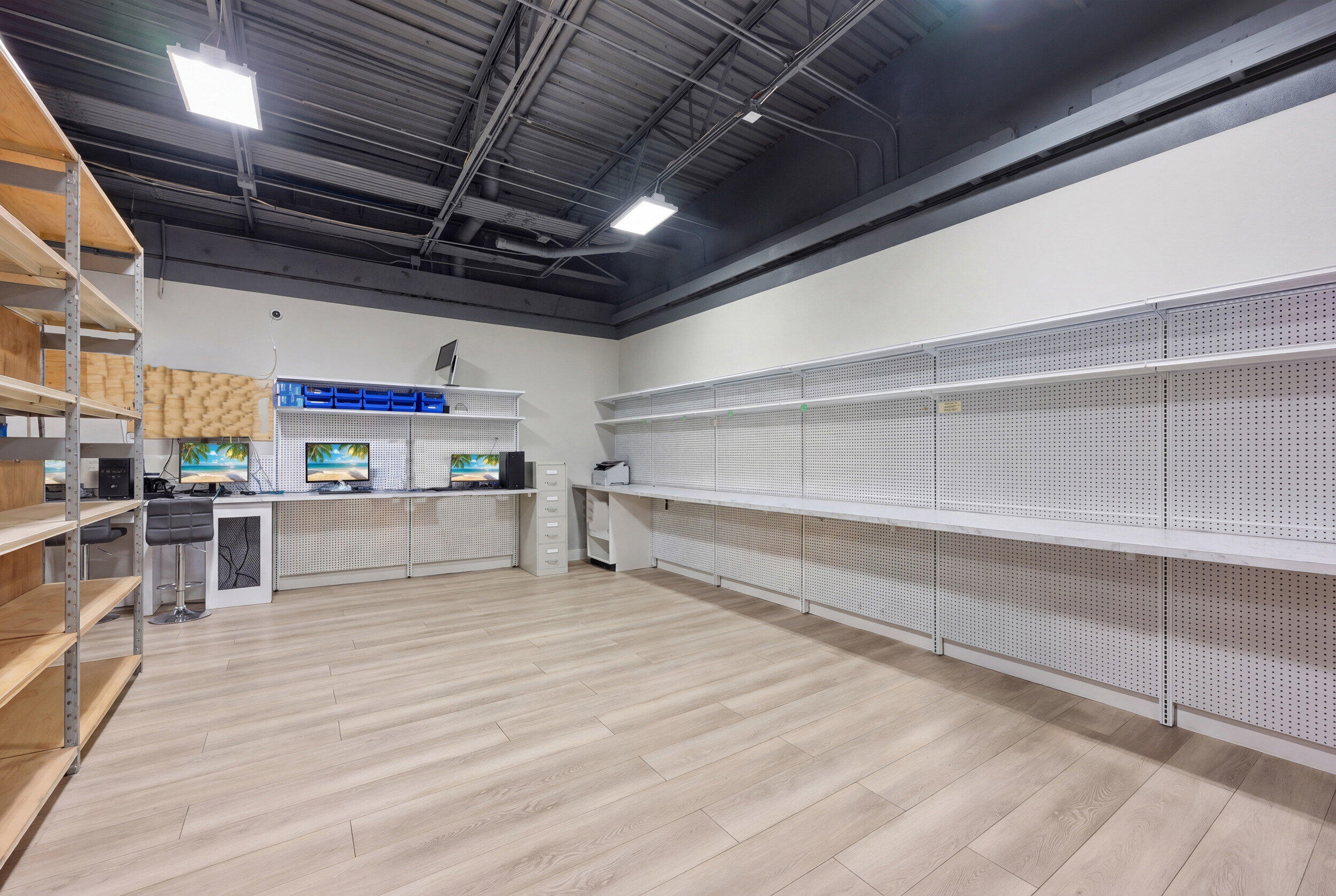 120 N Federal Highway 120 Property Photo 11