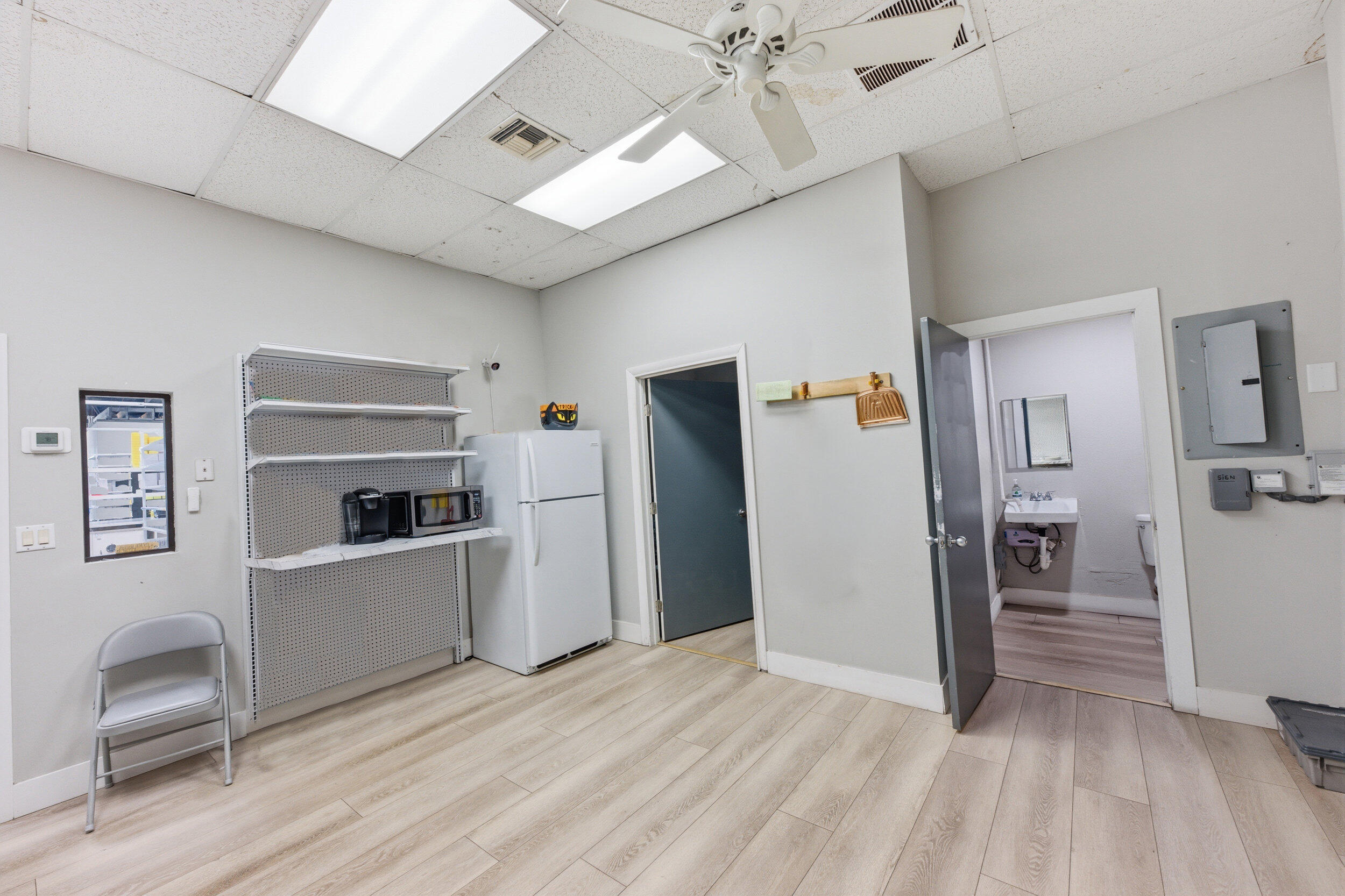 120 N Federal Highway 120 Property Photo 19