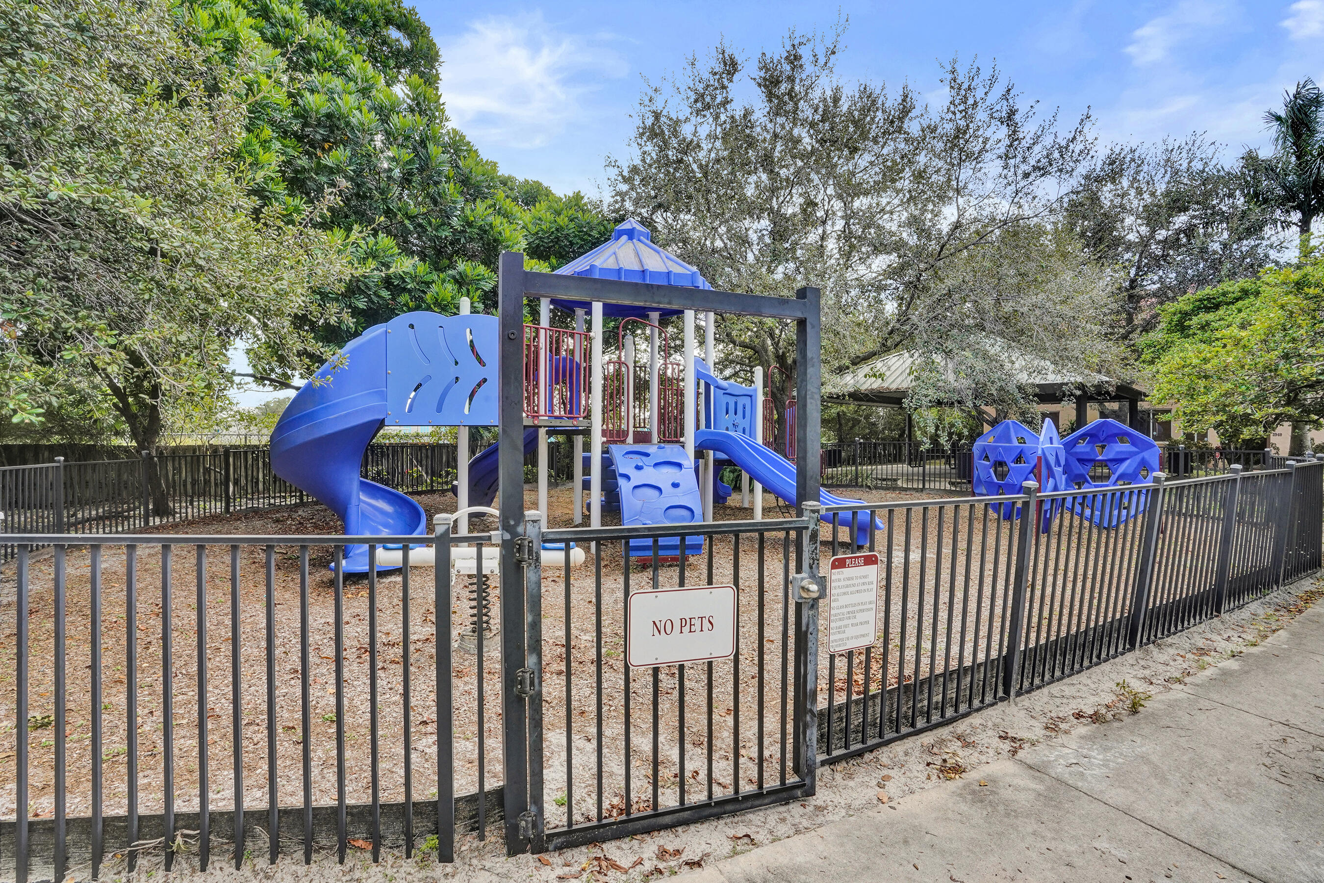 1825 Sonrisa Street 1825 Property Photo 29