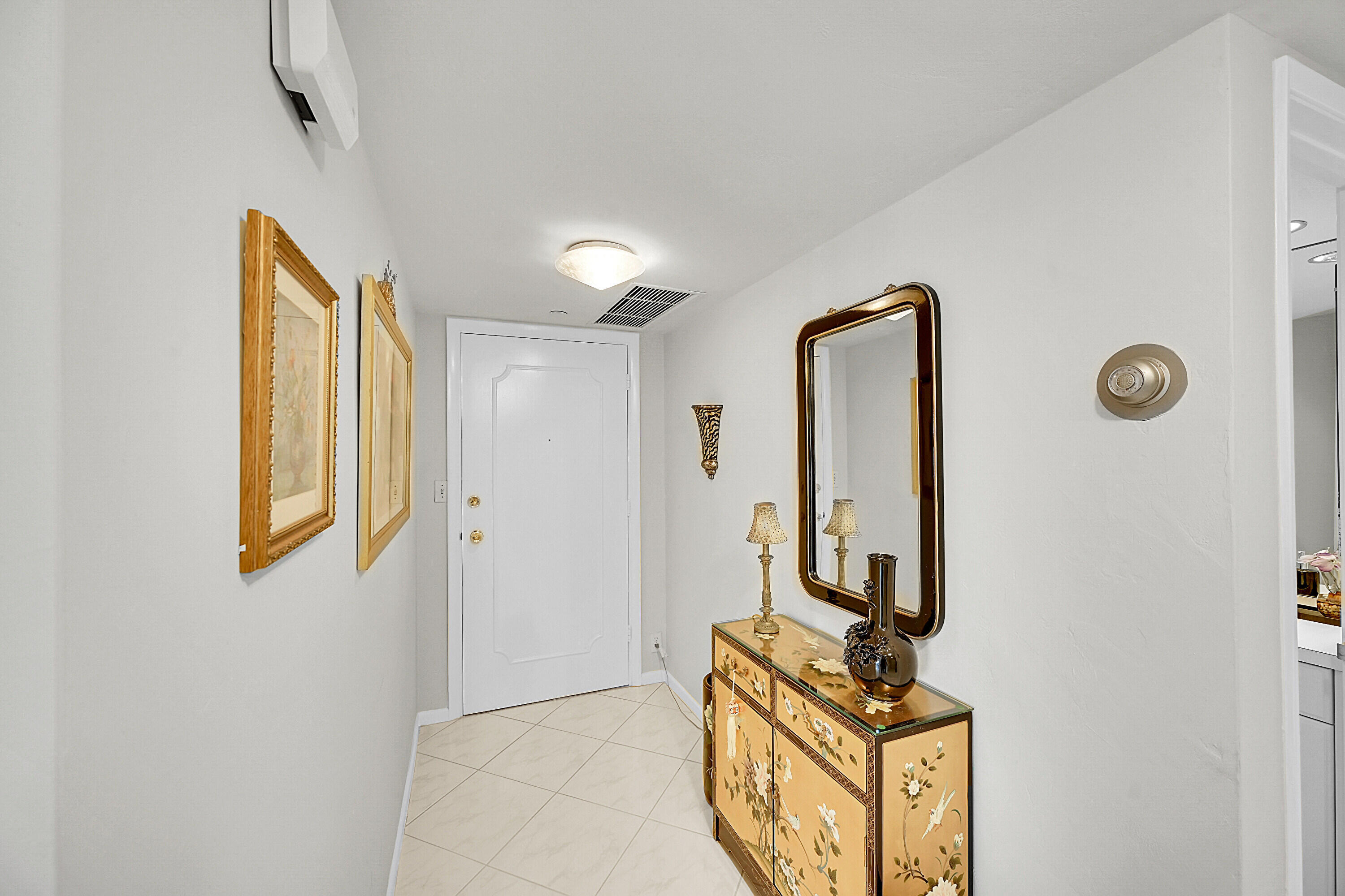 701 E Camino Real 4b Property Photo 6