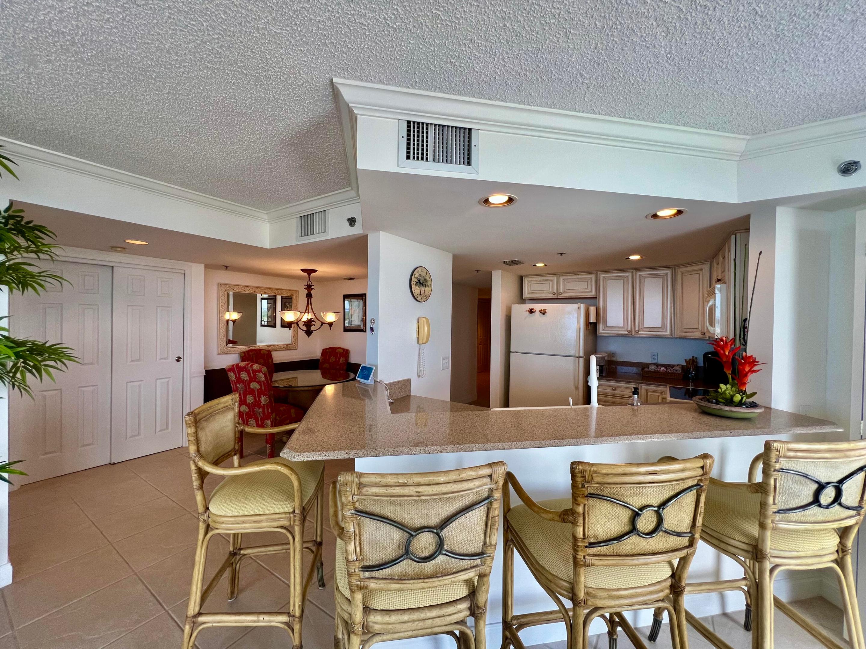 2700 N Highway A1a 1301 Property Photo 12