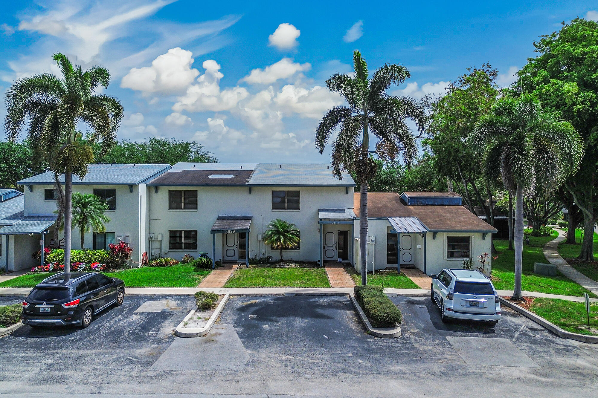 4003 W Woodscape Drive 2-K