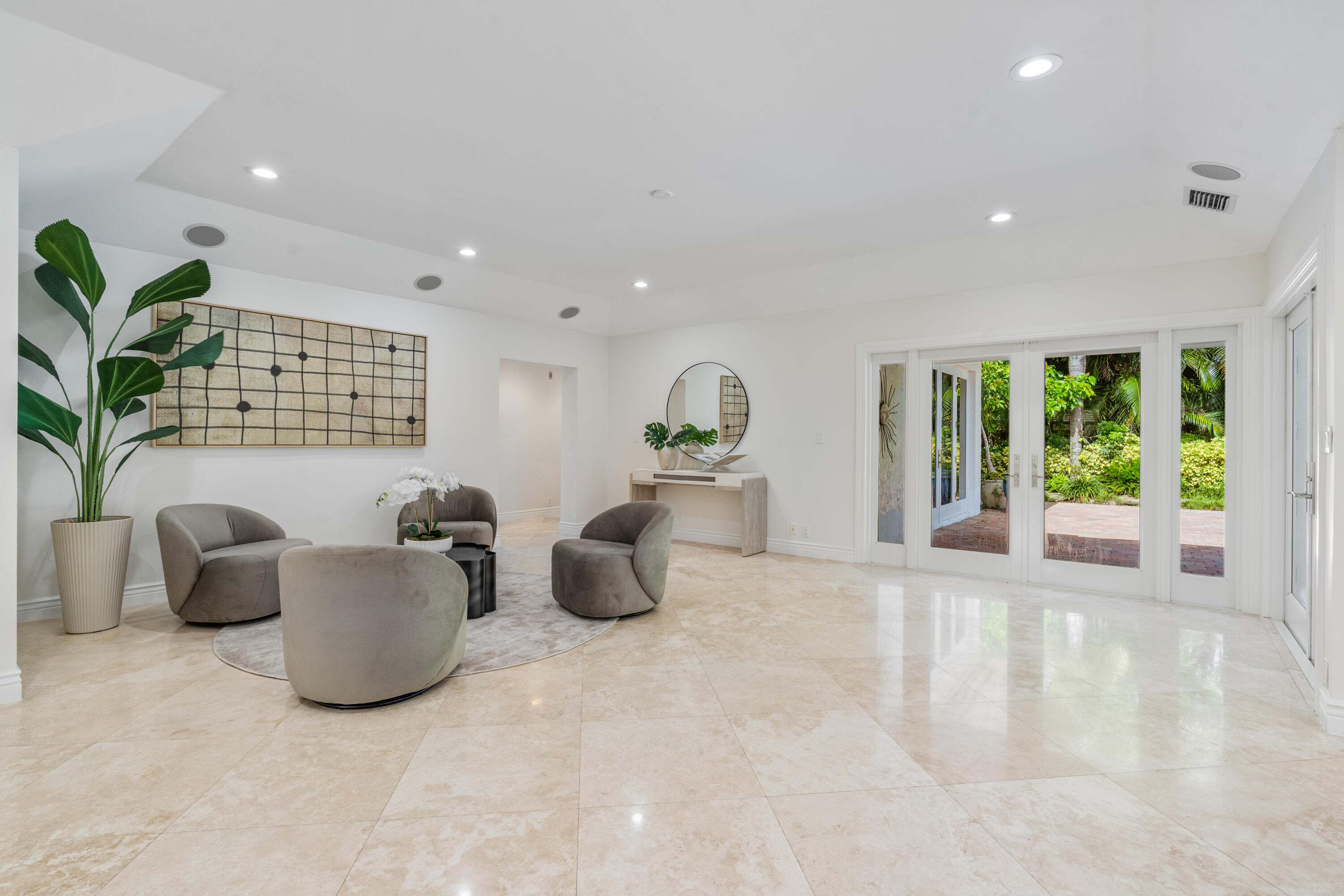 3765 Kings Way Property Photo 19
