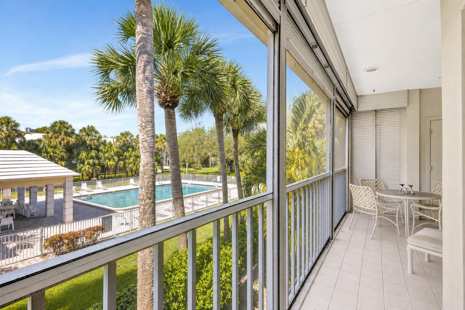 1600 SE Saint Lucie Boulevard SE 211