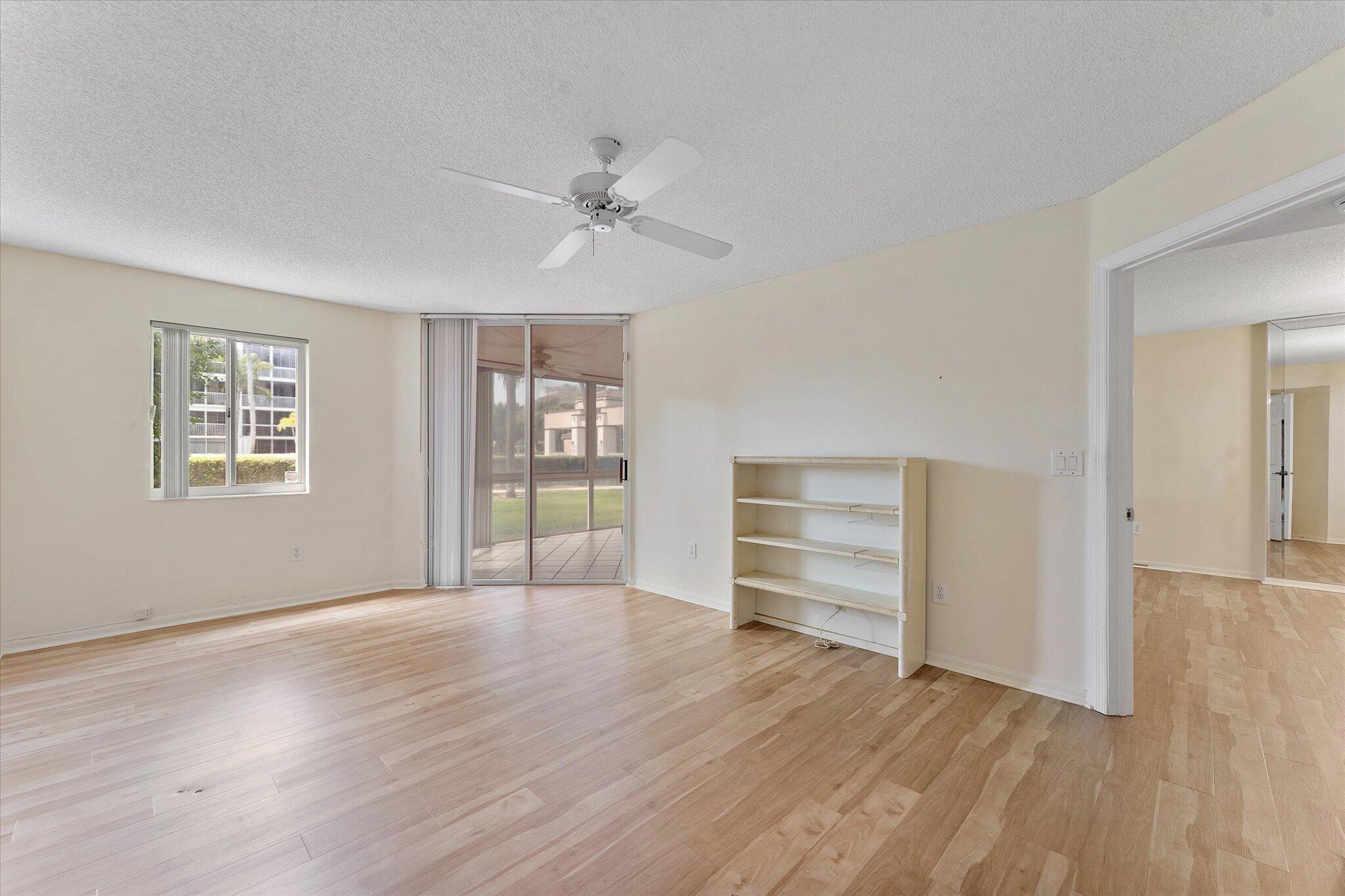 7618 Granville Drive 110-e Property Photo 17