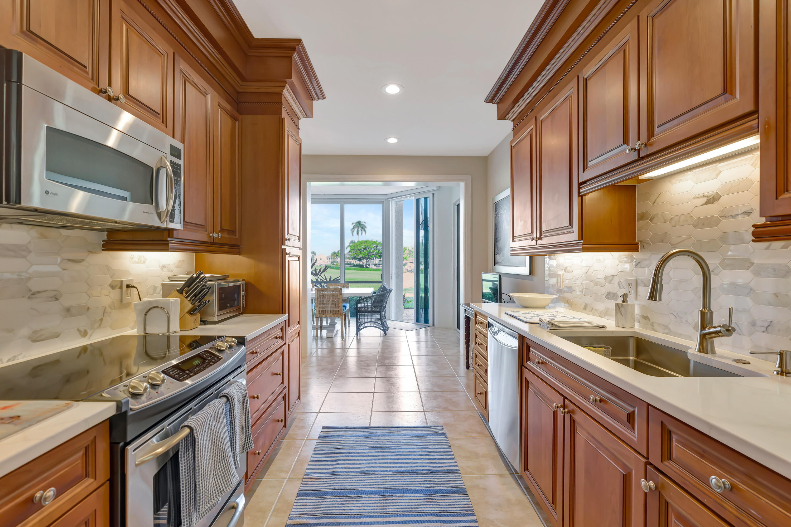 1201 Captains Way Property Photo 11