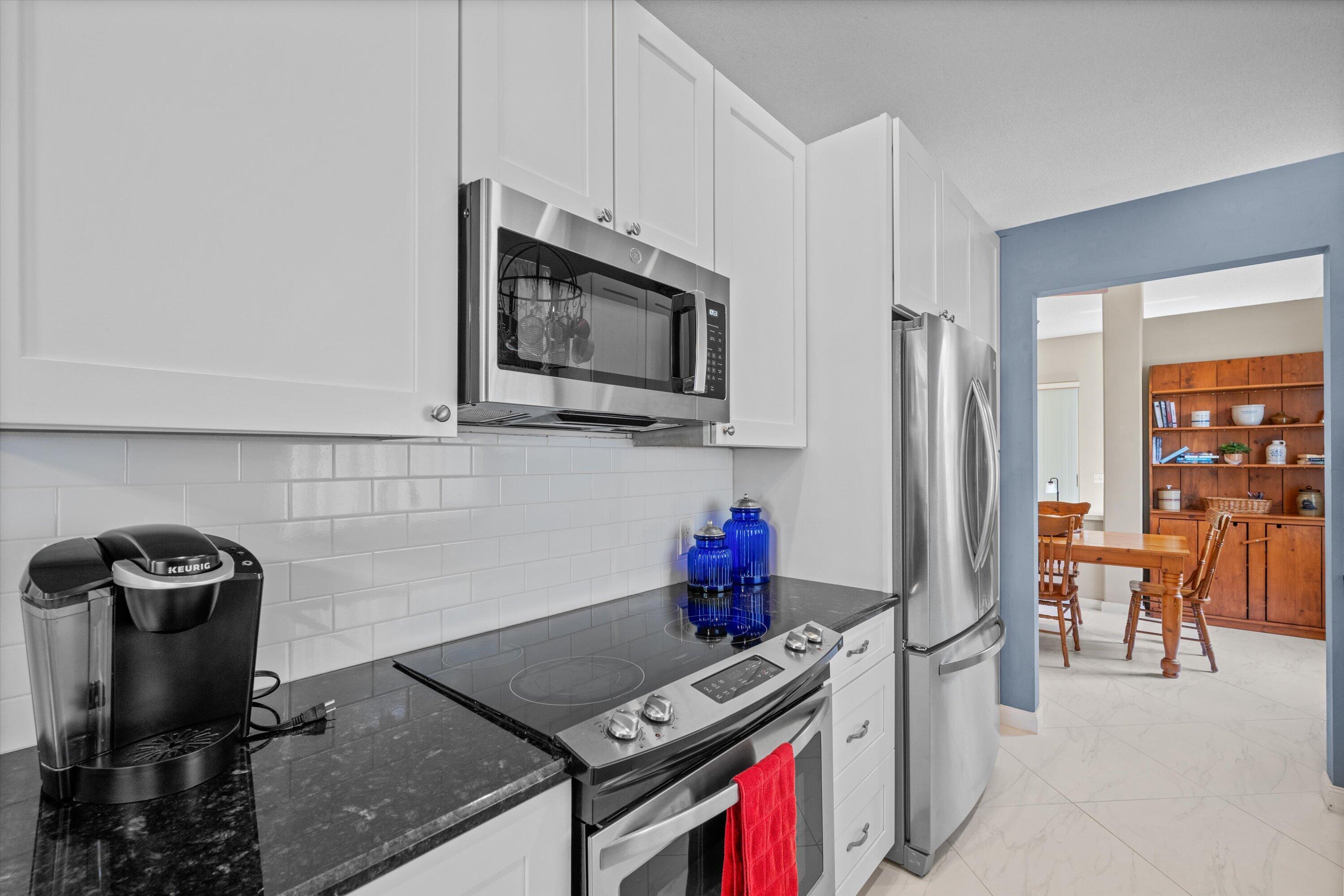 178 Hampton Place Property Photo 16