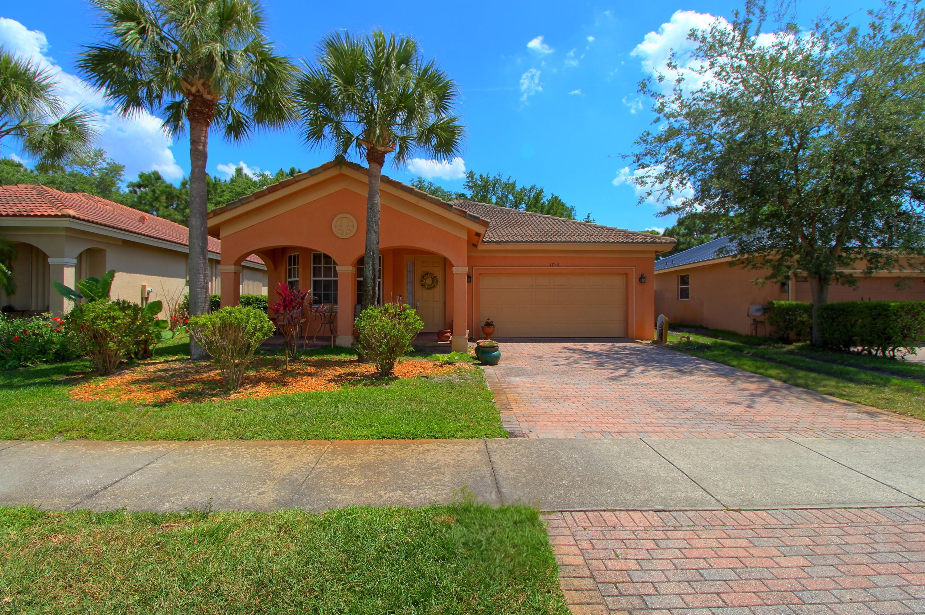 1796 Sw Jamesport Drive Property Photo 1