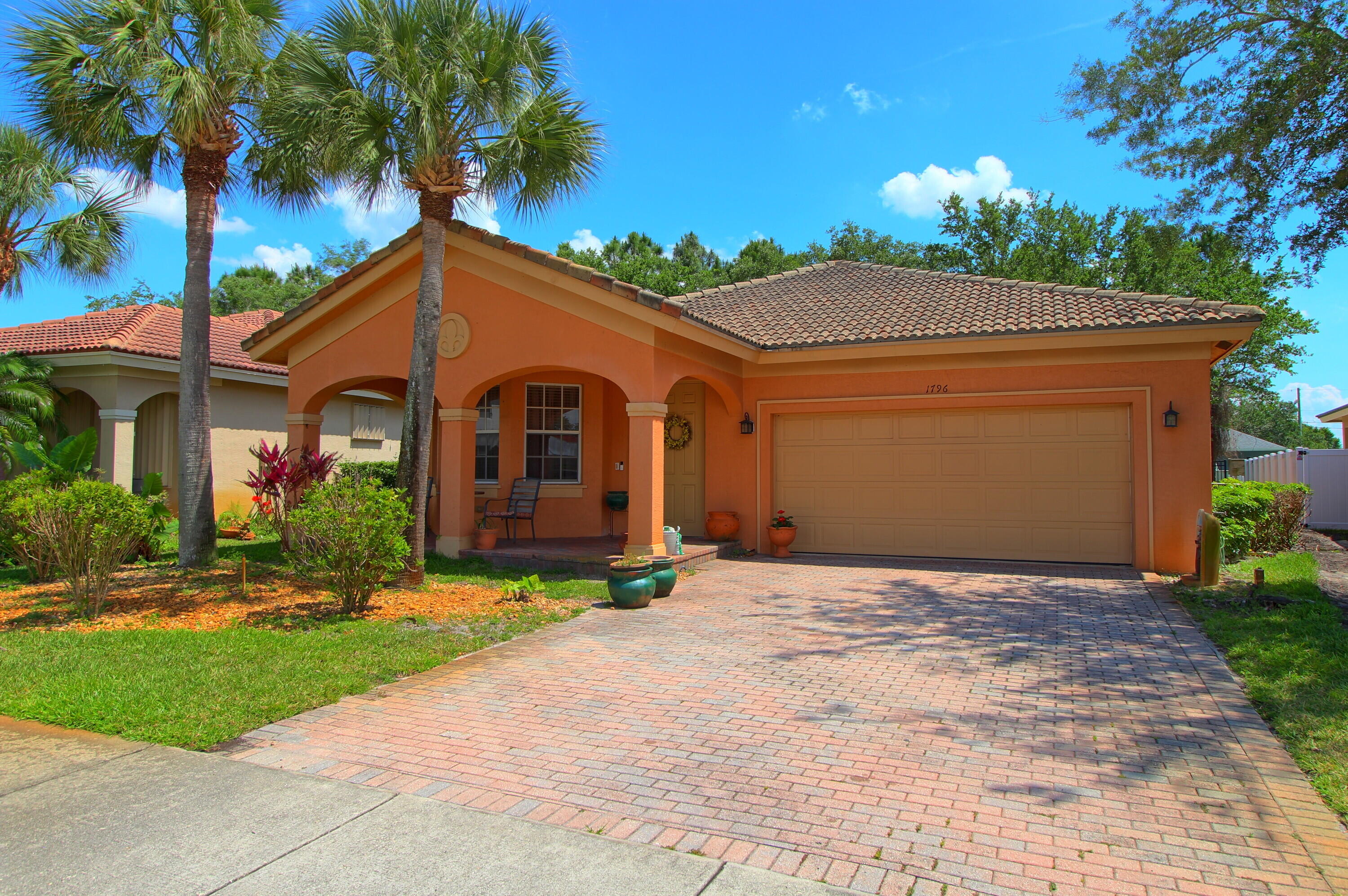 1796 Sw Jamesport Drive Property Photo 2