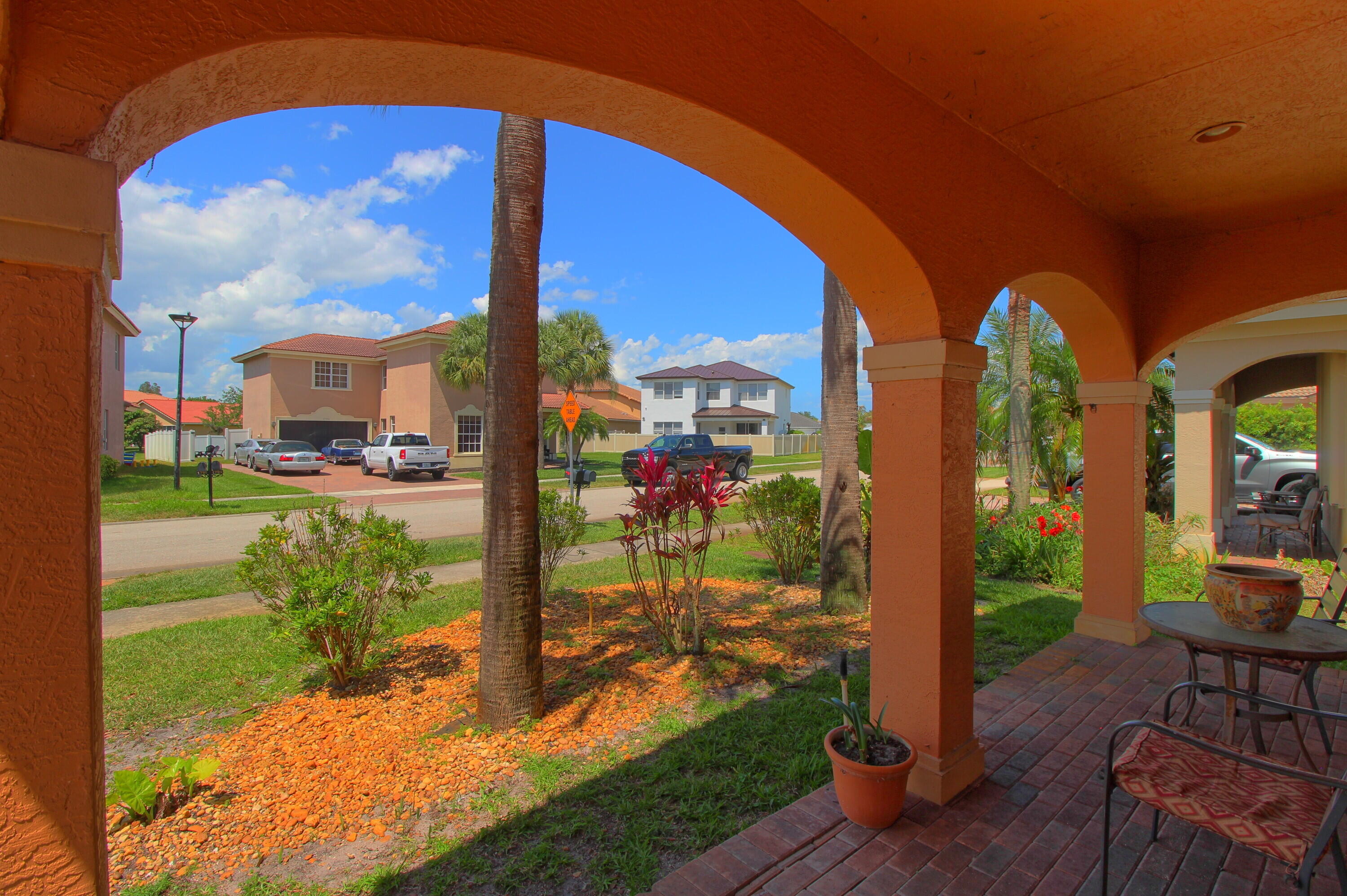 1796 Sw Jamesport Drive Property Photo 4