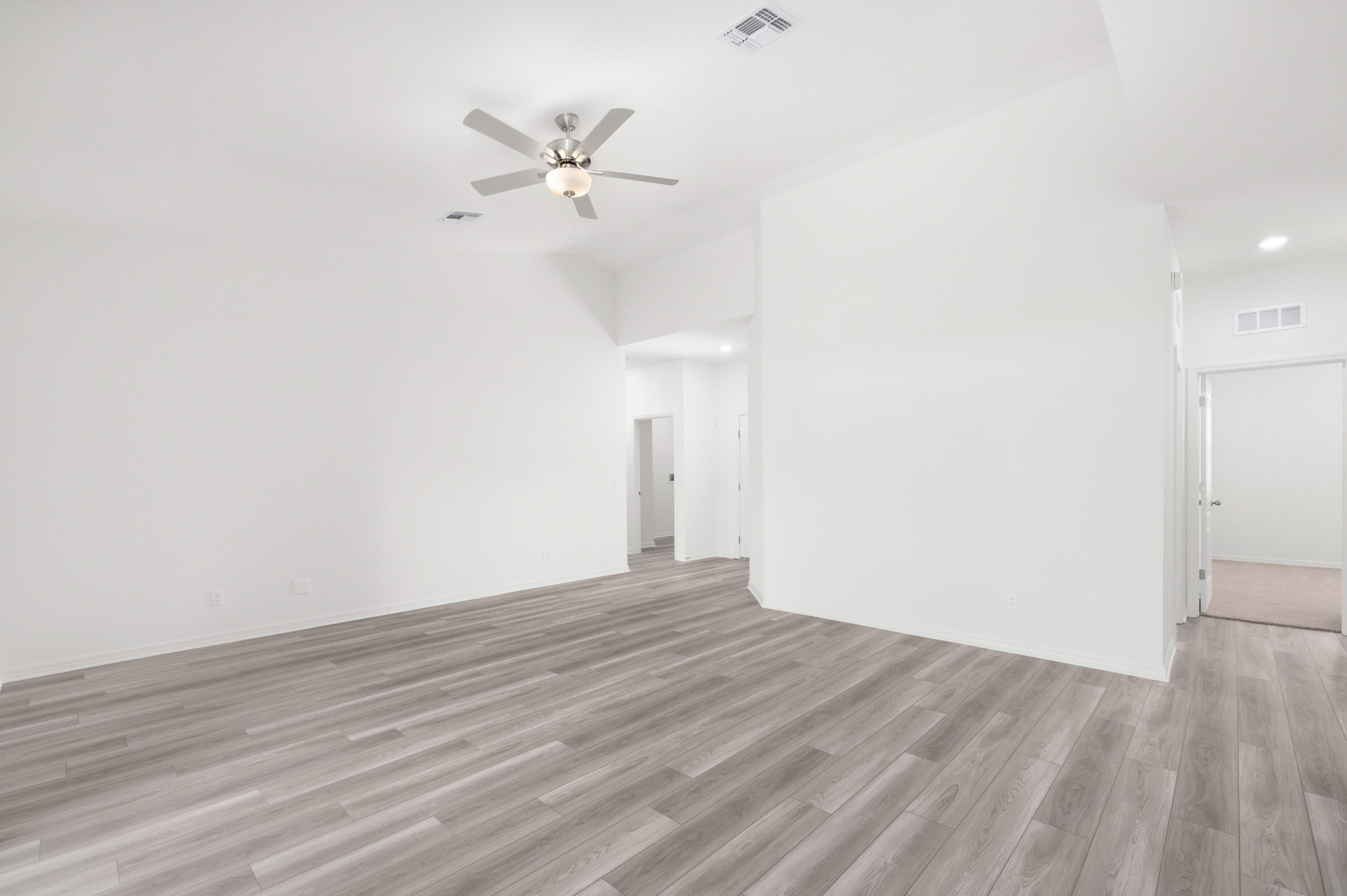 8446 104th Court Property Photo 8