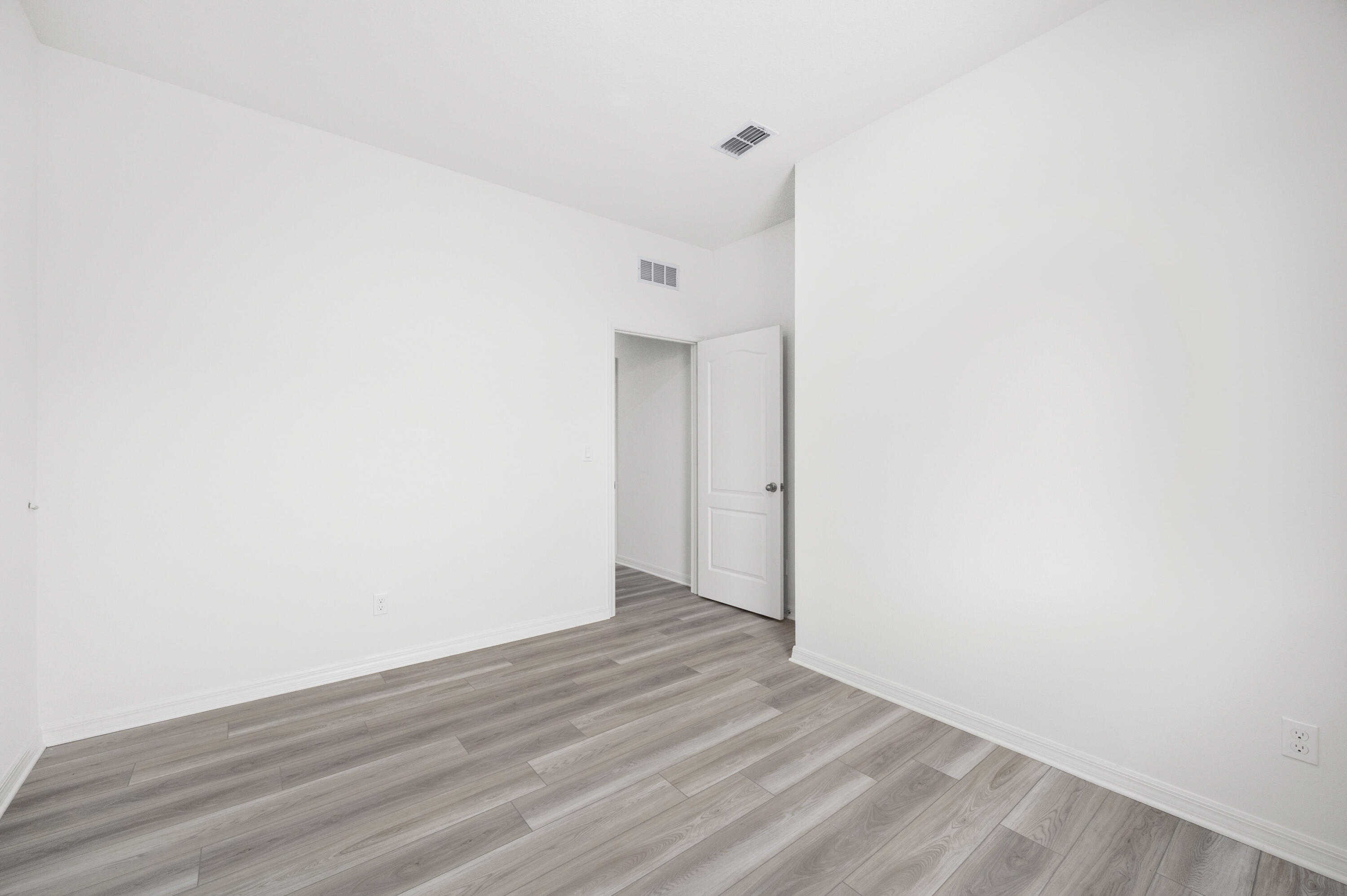 8446 104th Court Property Photo 20
