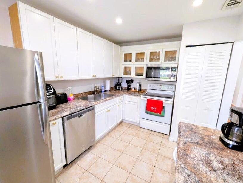 21362 Juego Circle 33f Property Photo 4