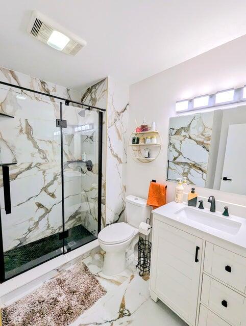 21362 Juego Circle 33f Property Photo 11