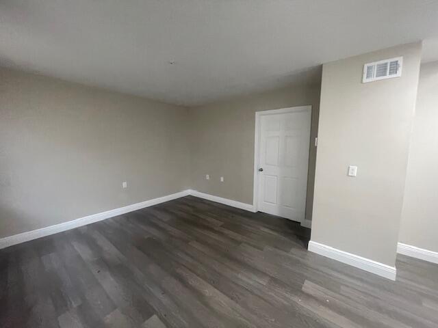 4393 Windsor Avenue 1 Property Photo 12
