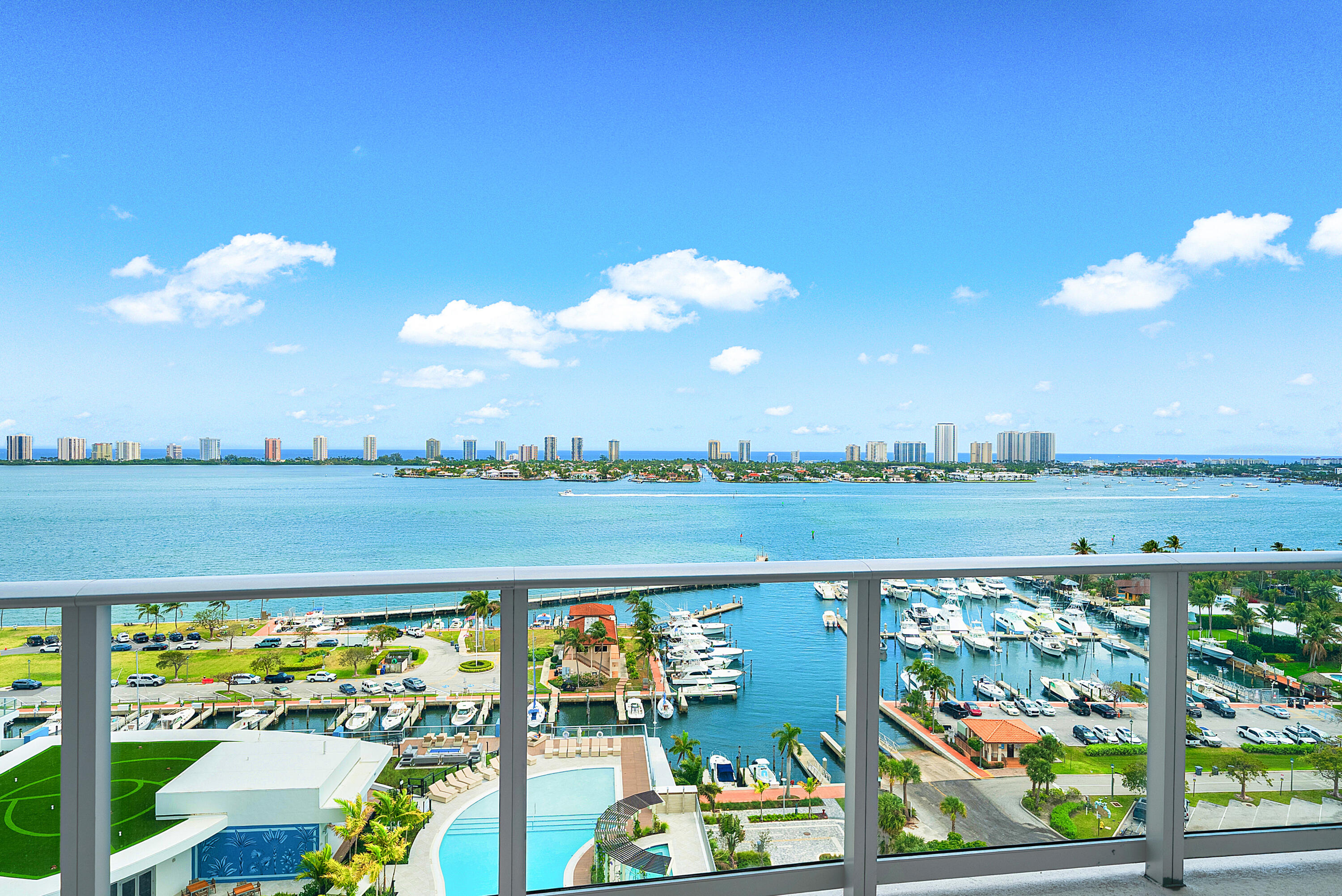 220 Lake Shore Drive 1508 Property Photo 15