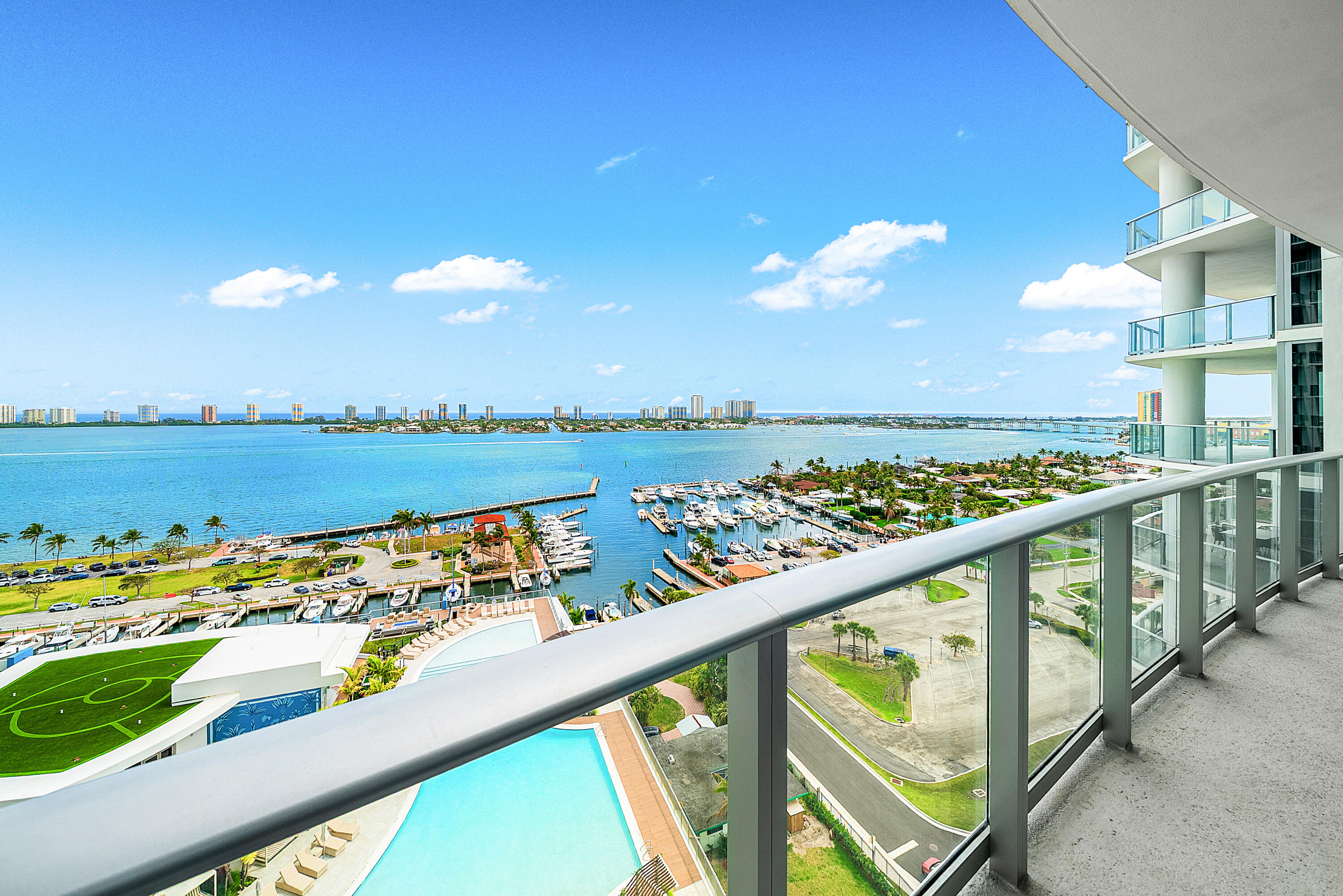 220 Lake Shore Drive 1508 Property Photo 32