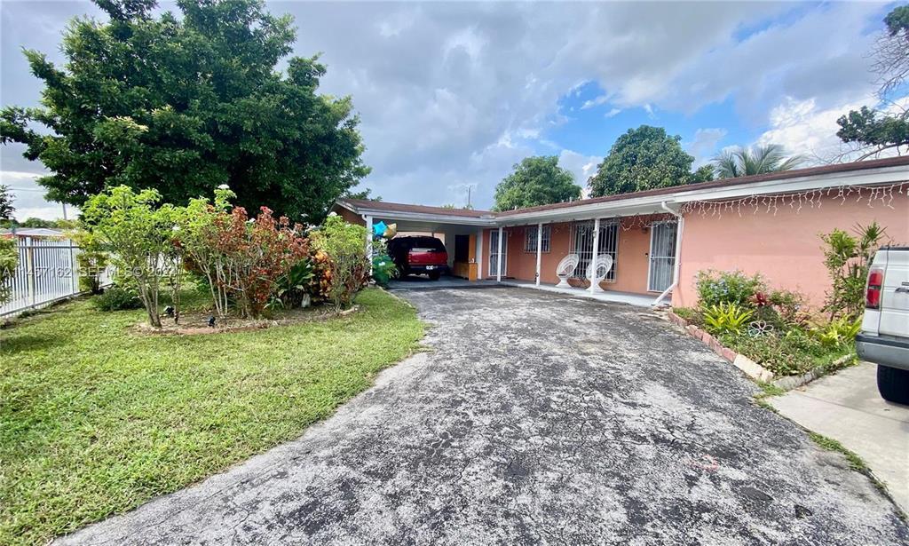 4311 Nw 185th Street Property Photo 1