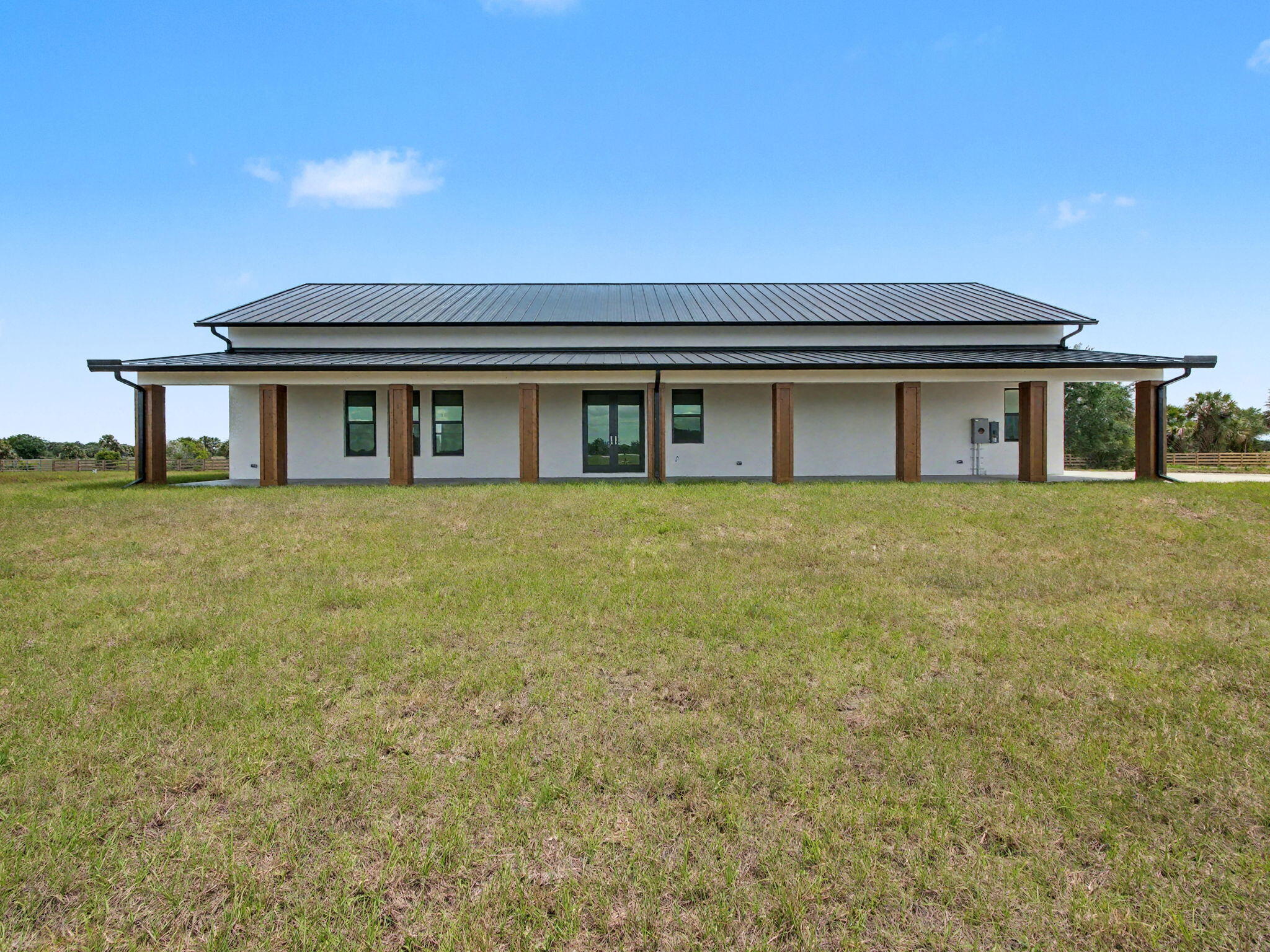 9480 Carlton Road Property Photo 7