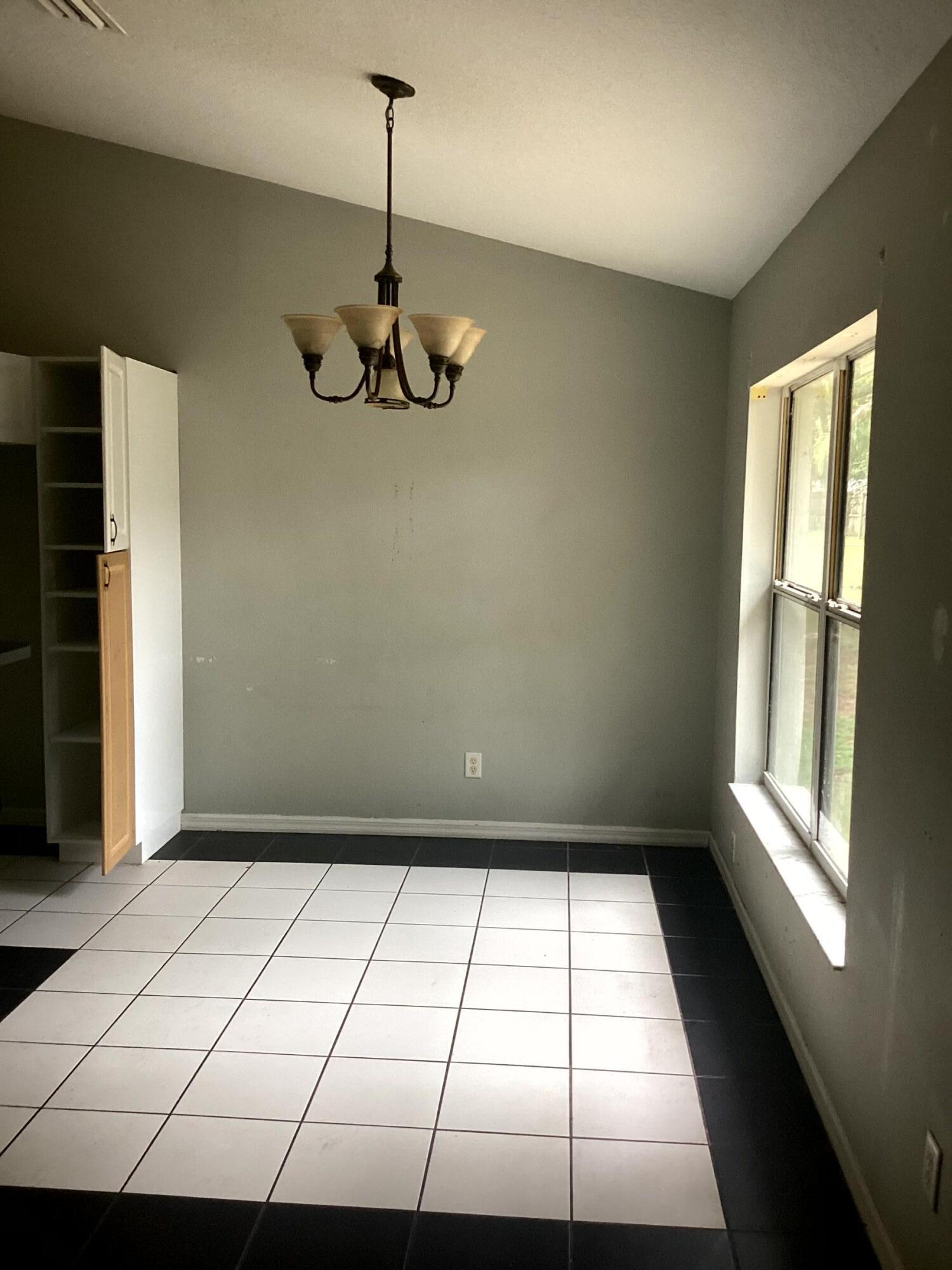 11880 Se 195th Place Property Photo 6