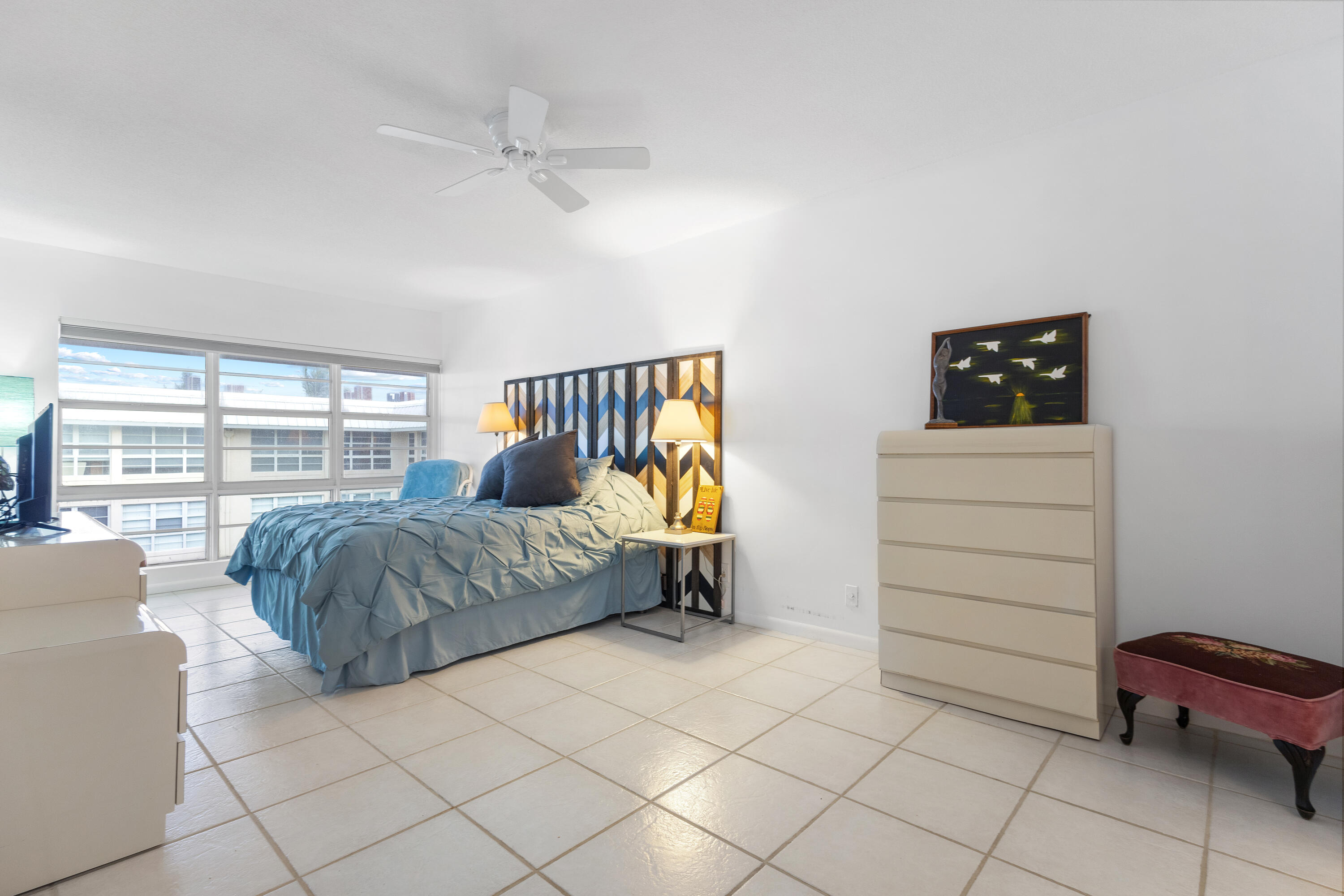 3851 N Ocean Boulevard Unit 404 Property Photo 10