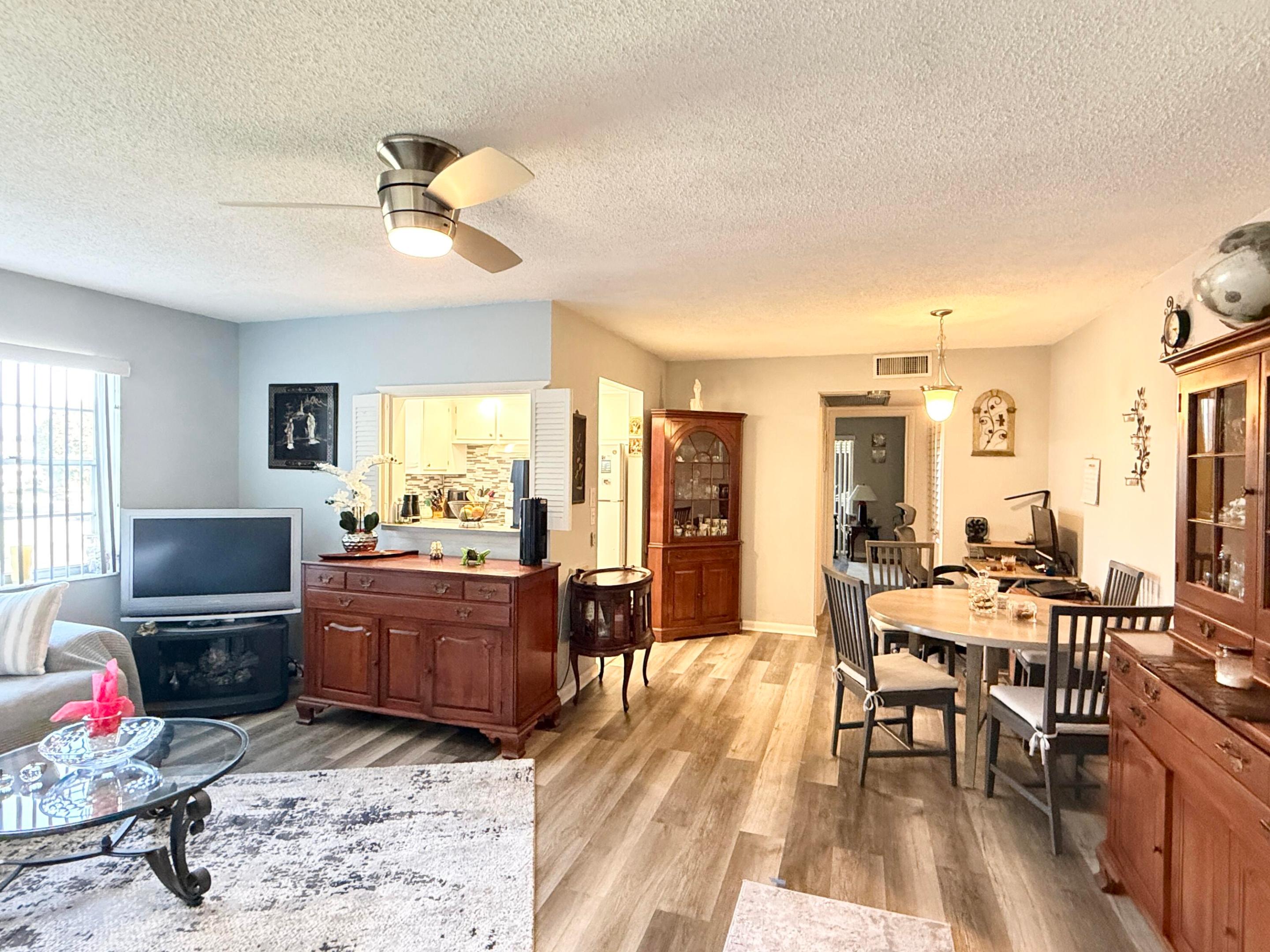 228 Canterbury J Property Photo 4