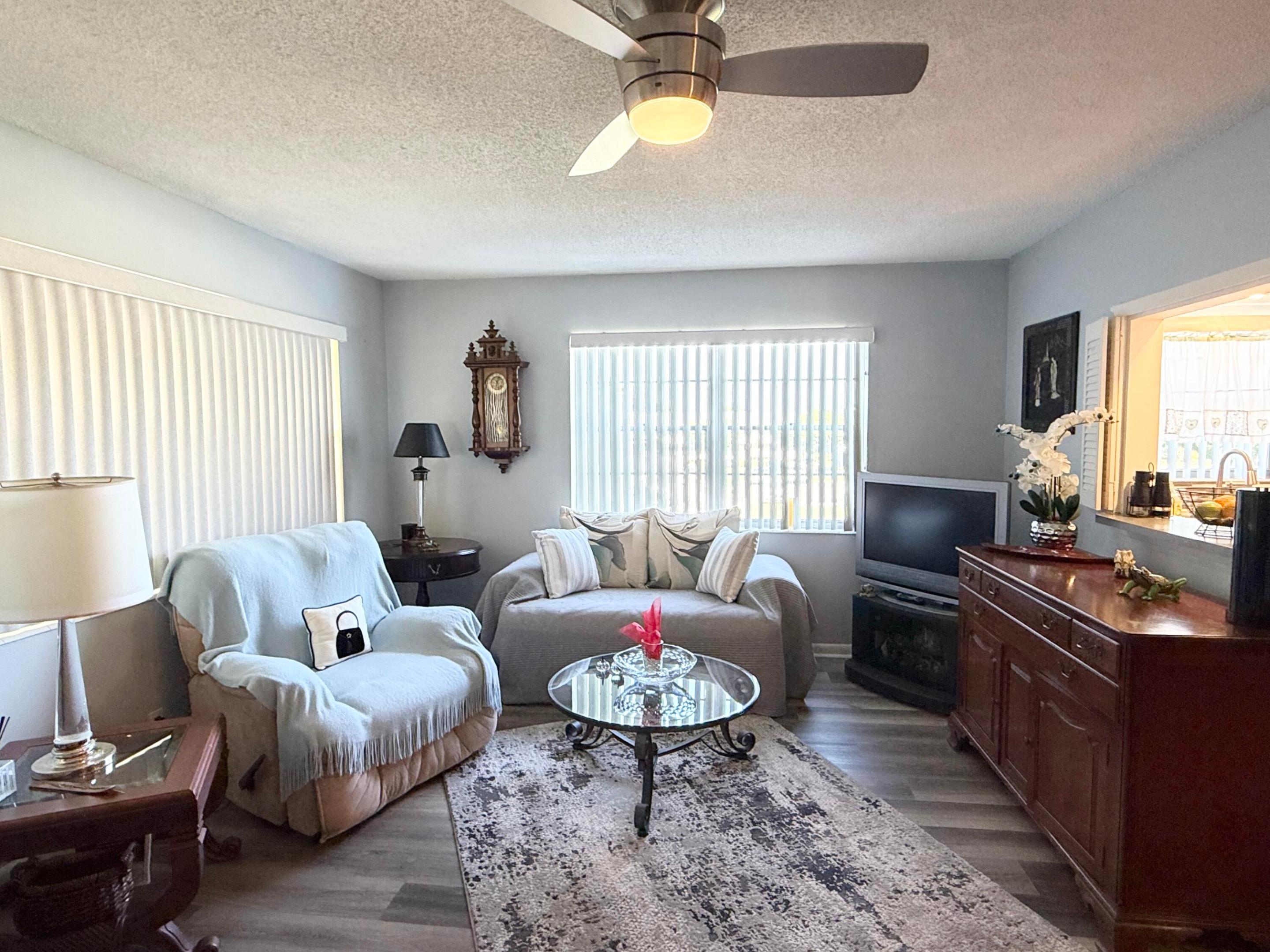 228 Canterbury J Property Photo 9