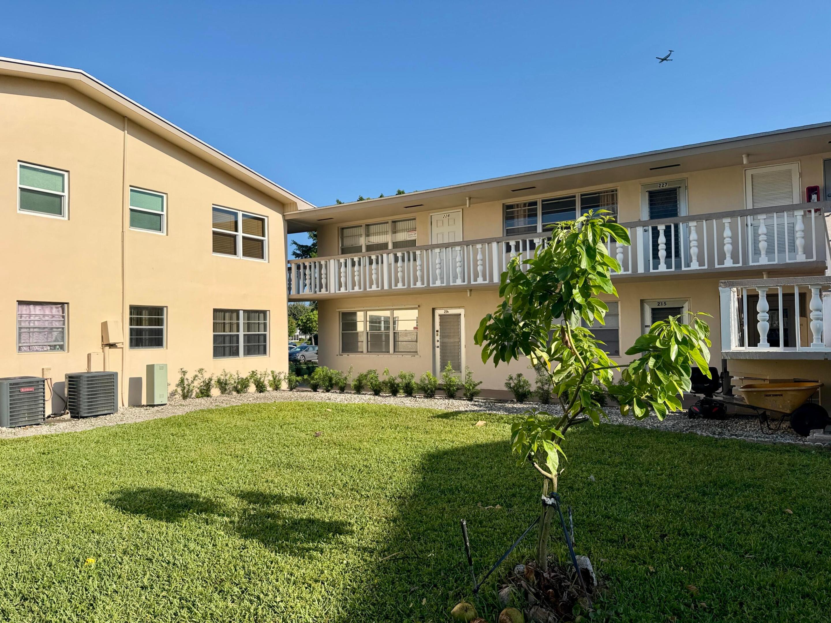 228 Canterbury J Property Photo 19
