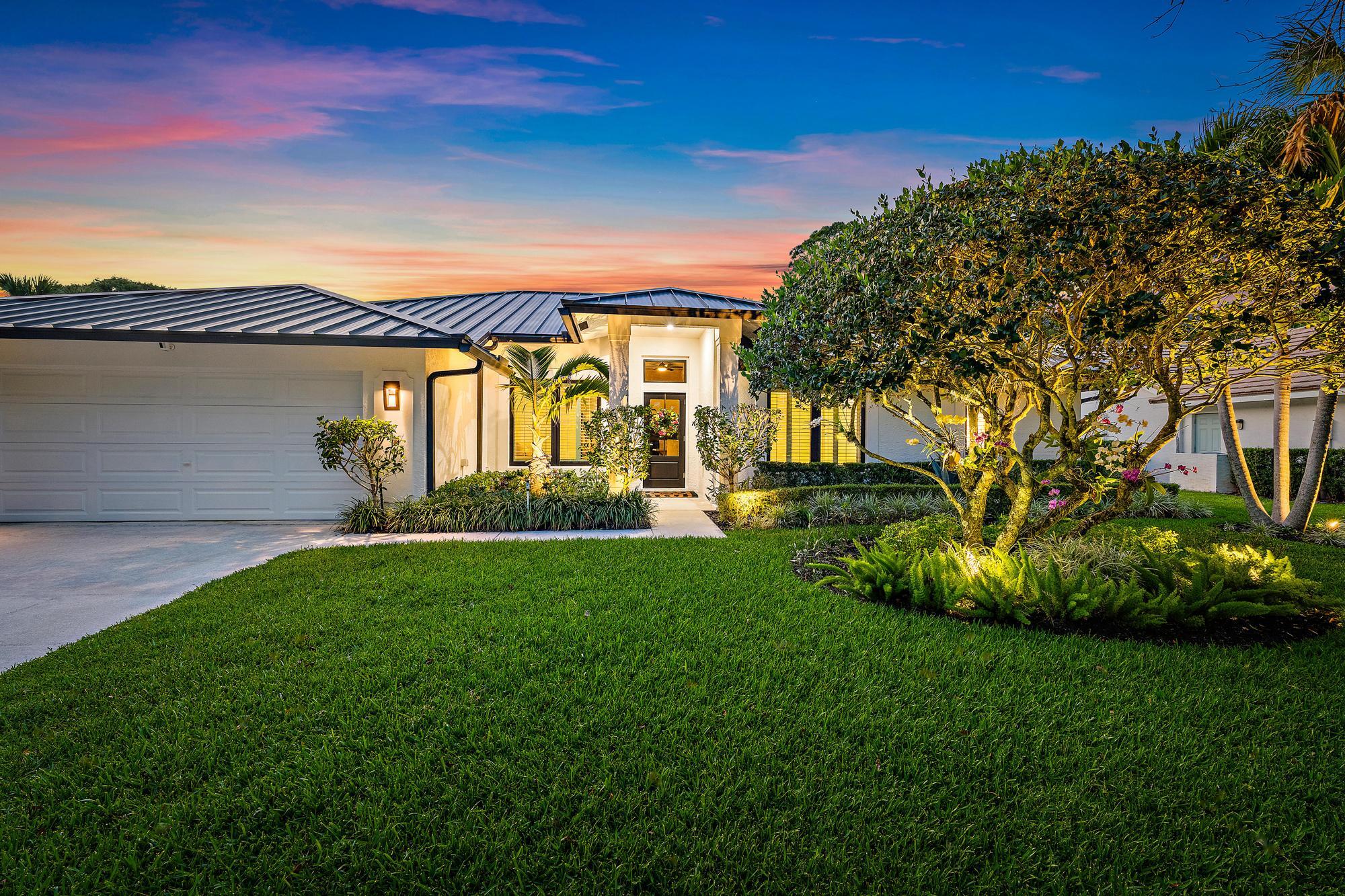 6685 Winding Lake Drive
