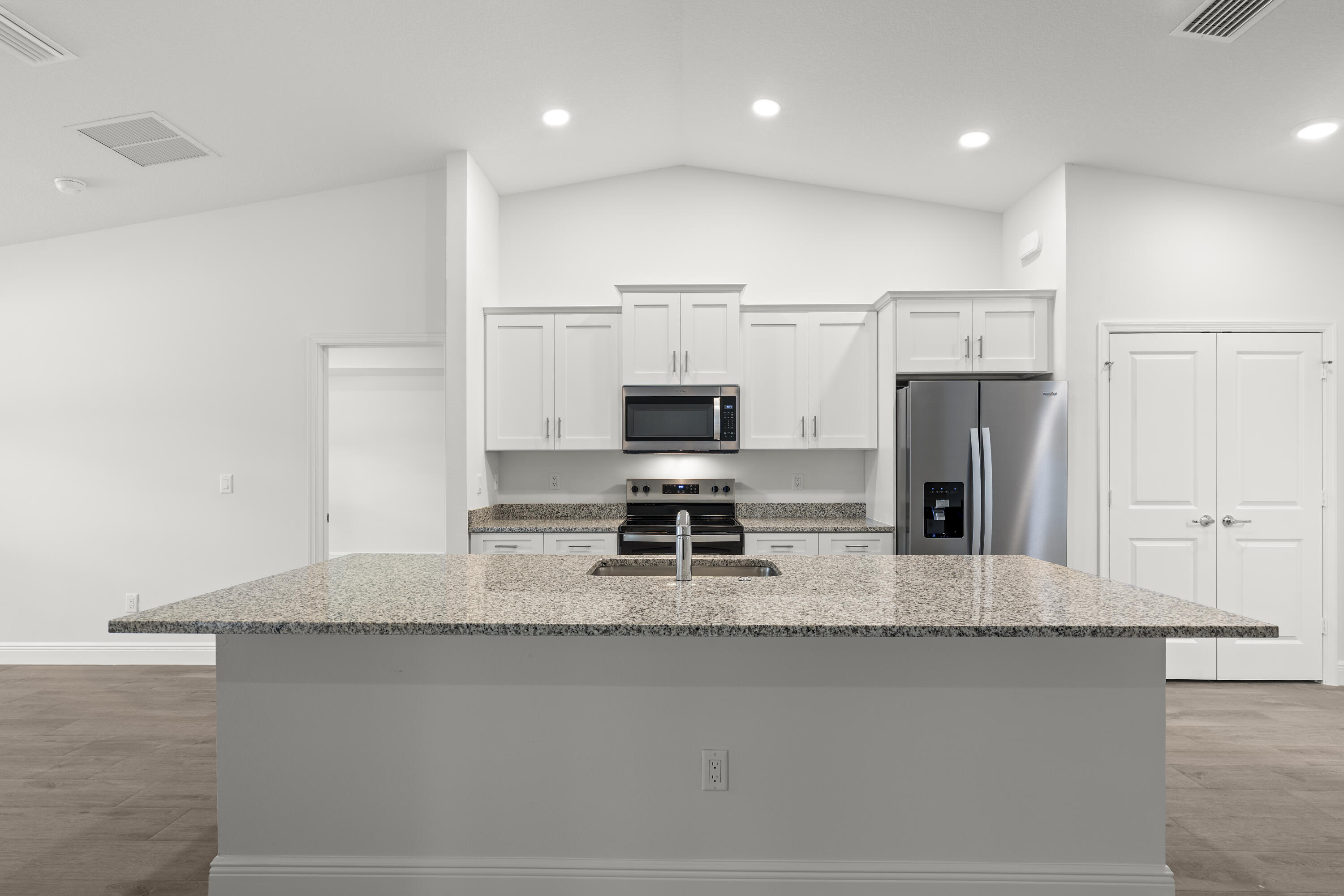 16227 69th Street N Property Photo 7