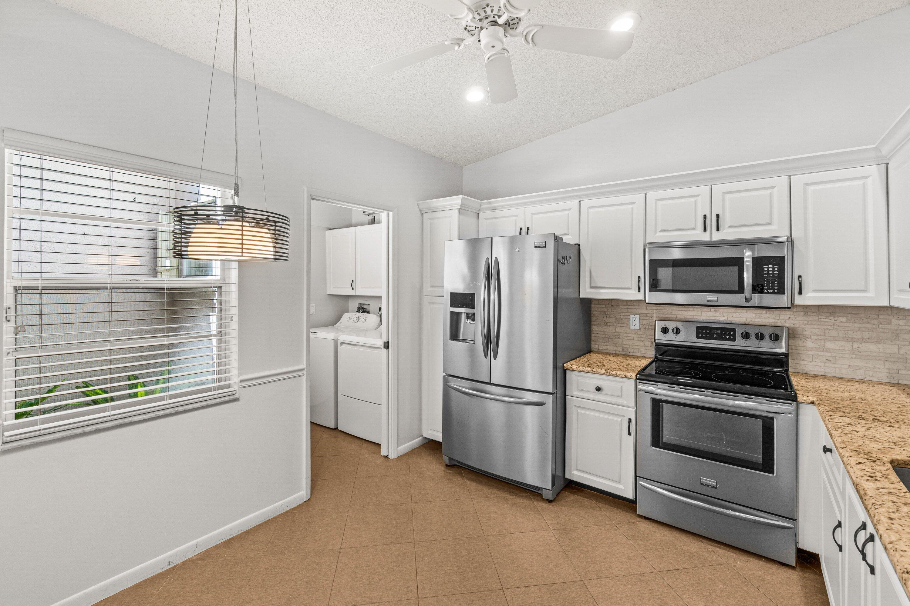 6079 Millington Way Property Photo 9