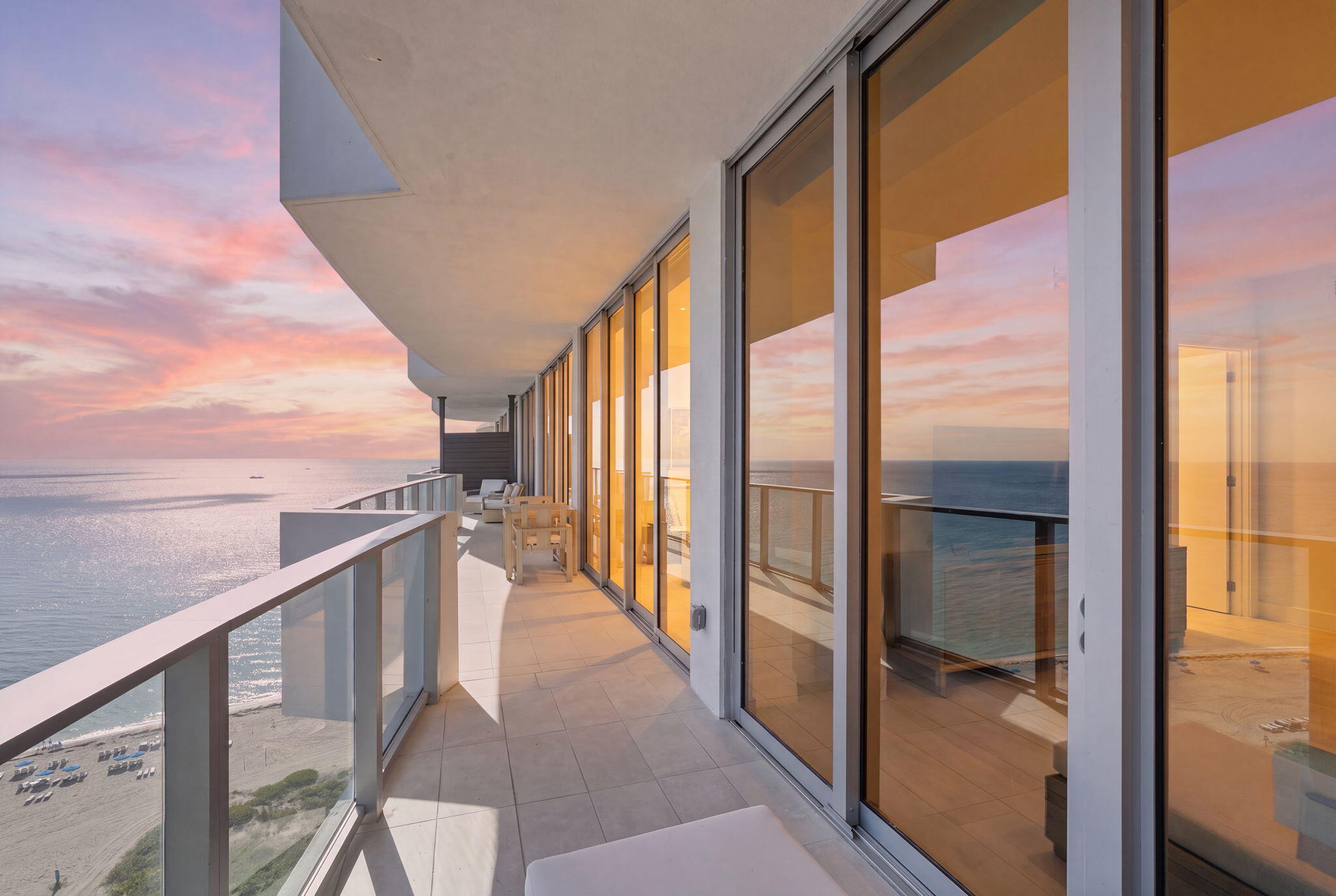 3100 N Ocean Drive # H-1701 Property Photo 2