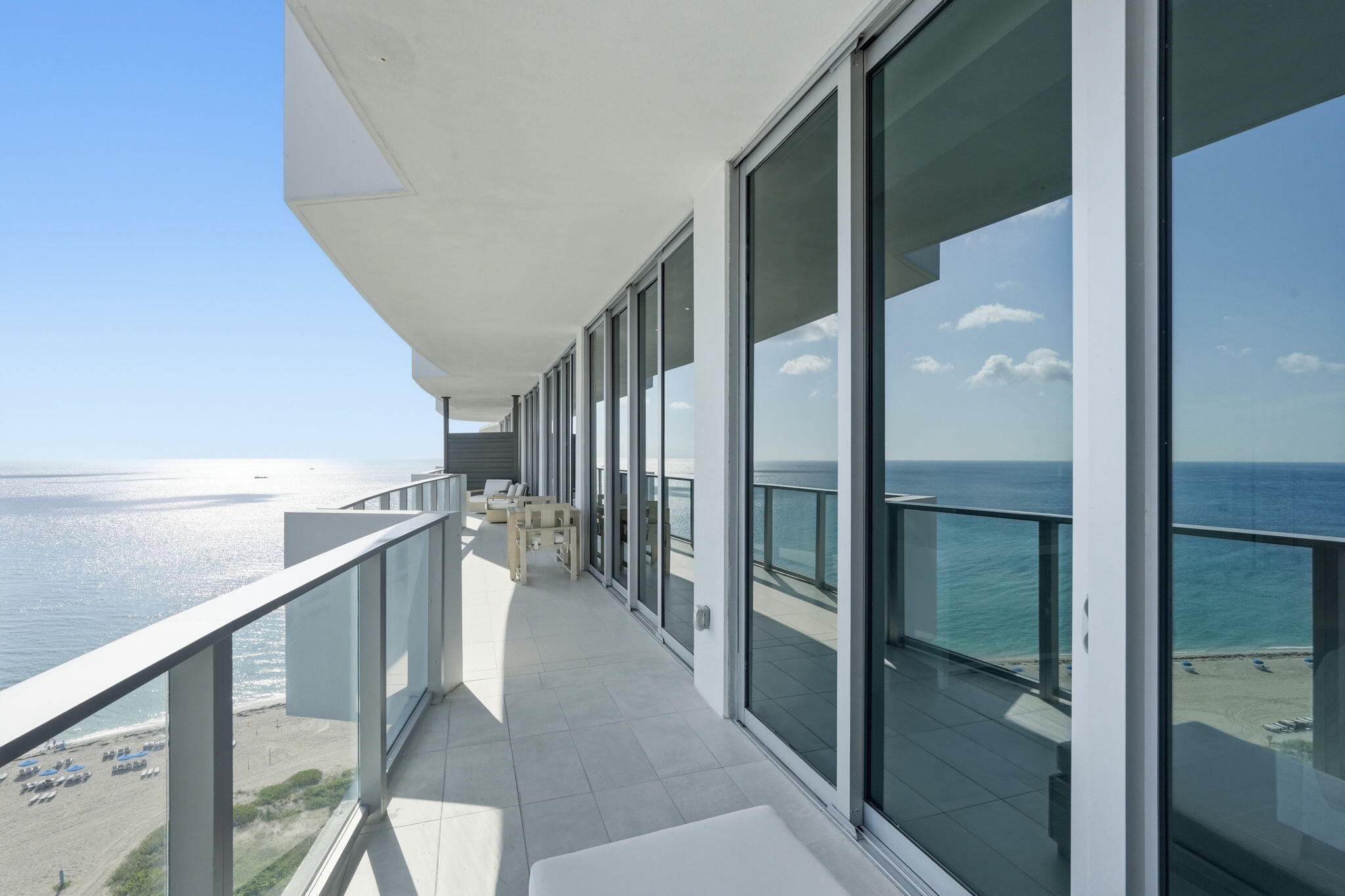 3100 N Ocean Drive # H-1701 Property Photo 6