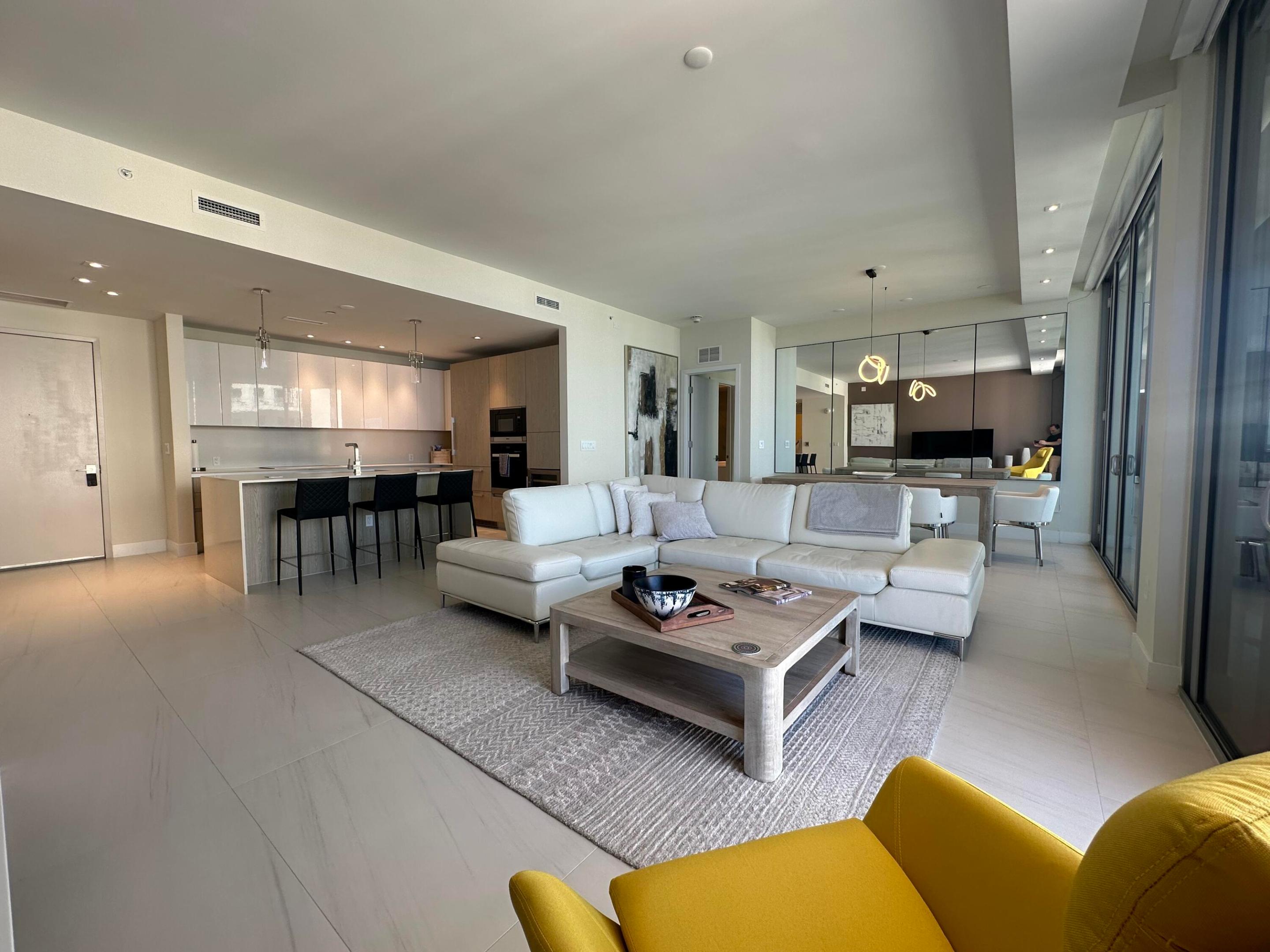 3100 N Ocean Drive # H-1701 Property Photo 11