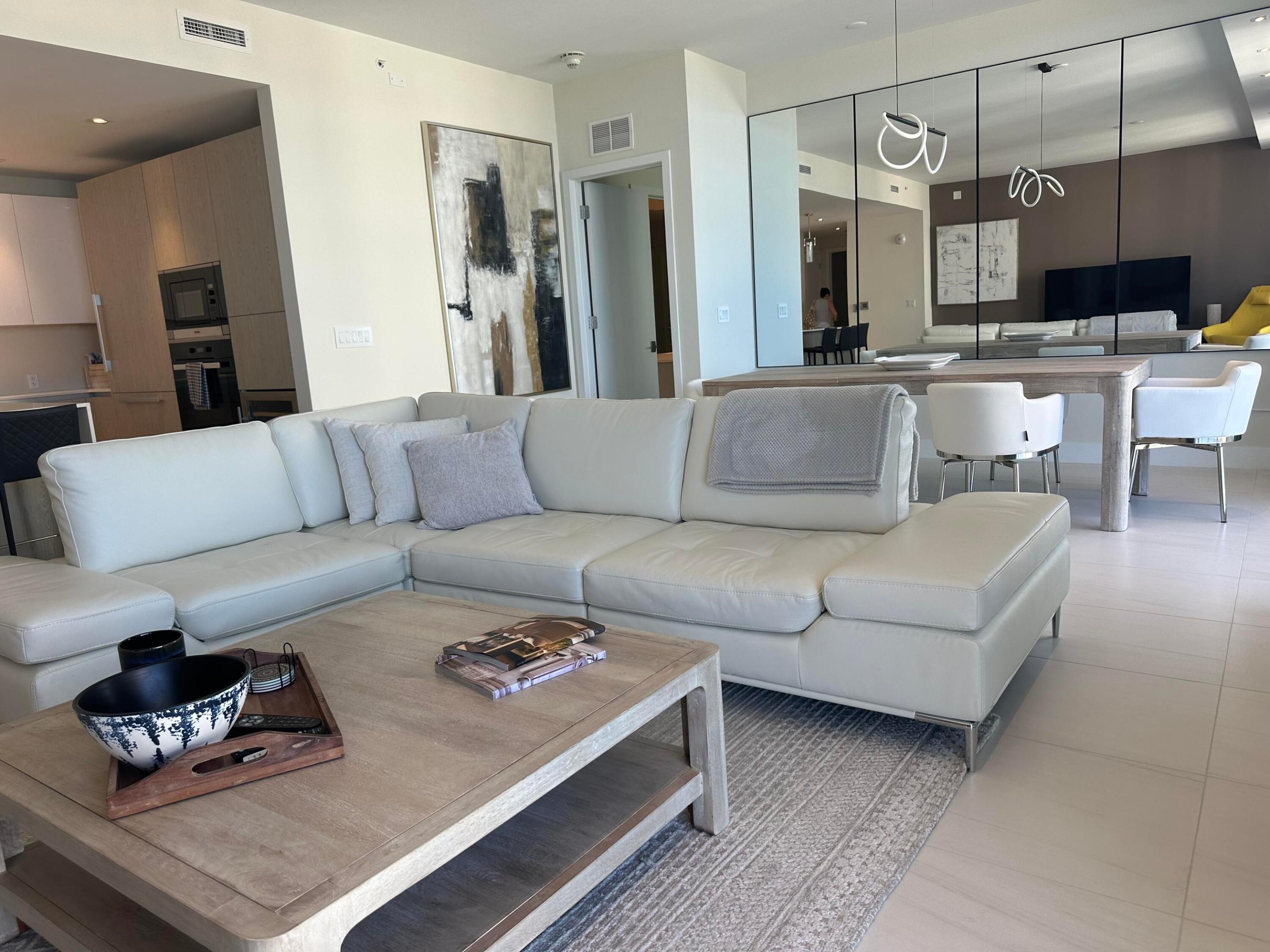 3100 N Ocean Drive # H-1701 Property Photo 13