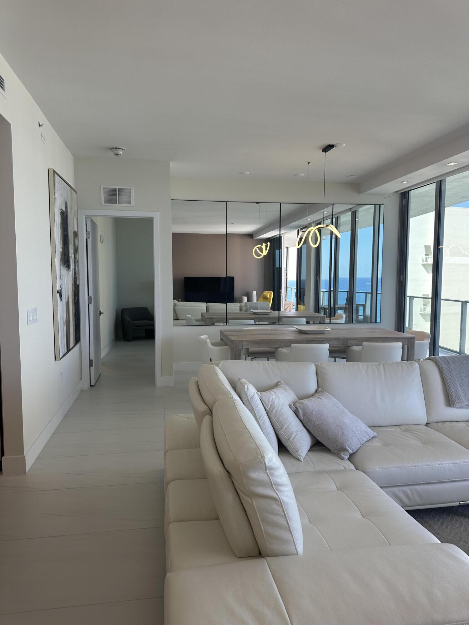 3100 N Ocean Drive # H-1701 Property Photo 14
