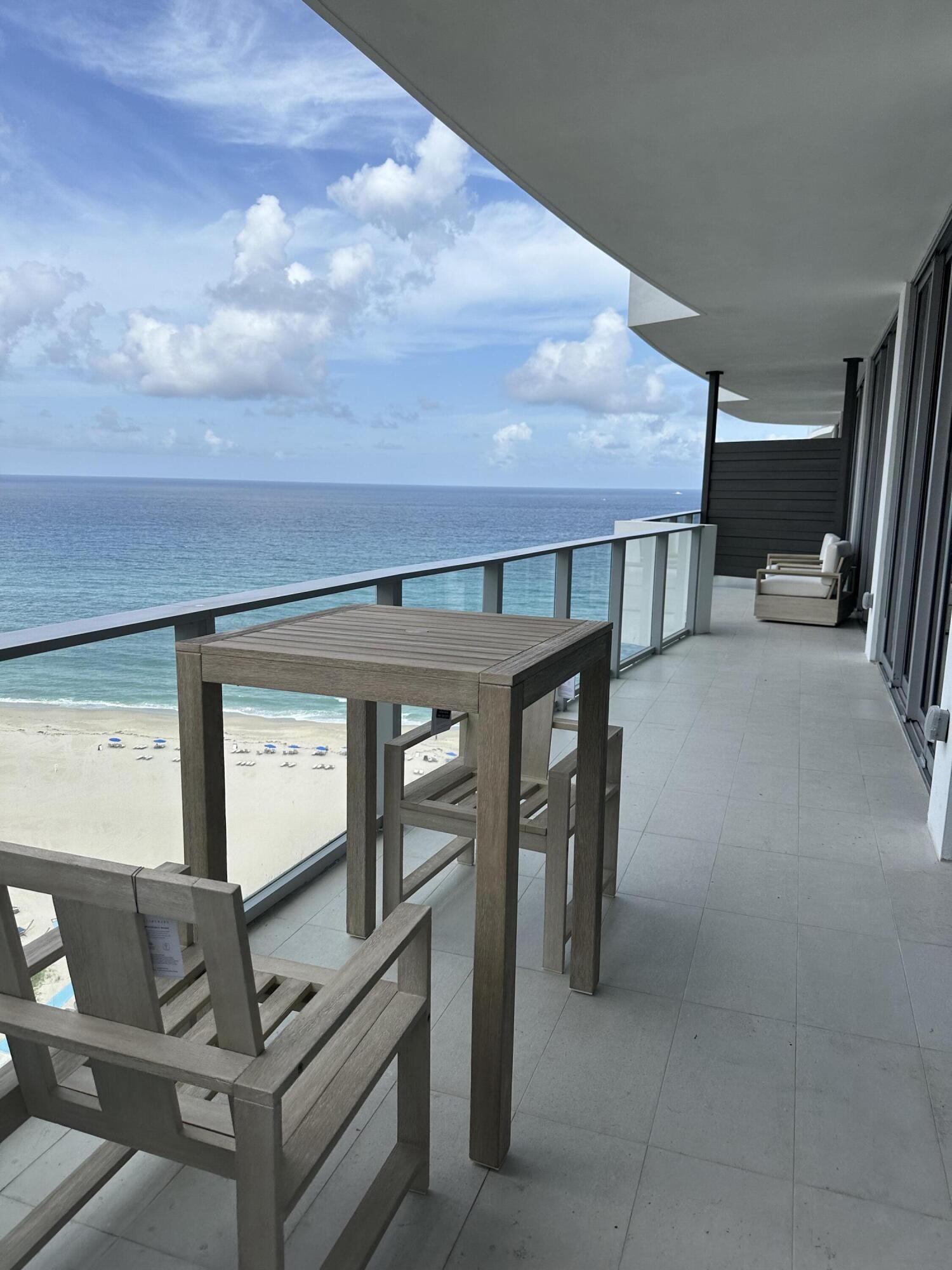3100 N Ocean Drive # H-1701 Property Photo 18