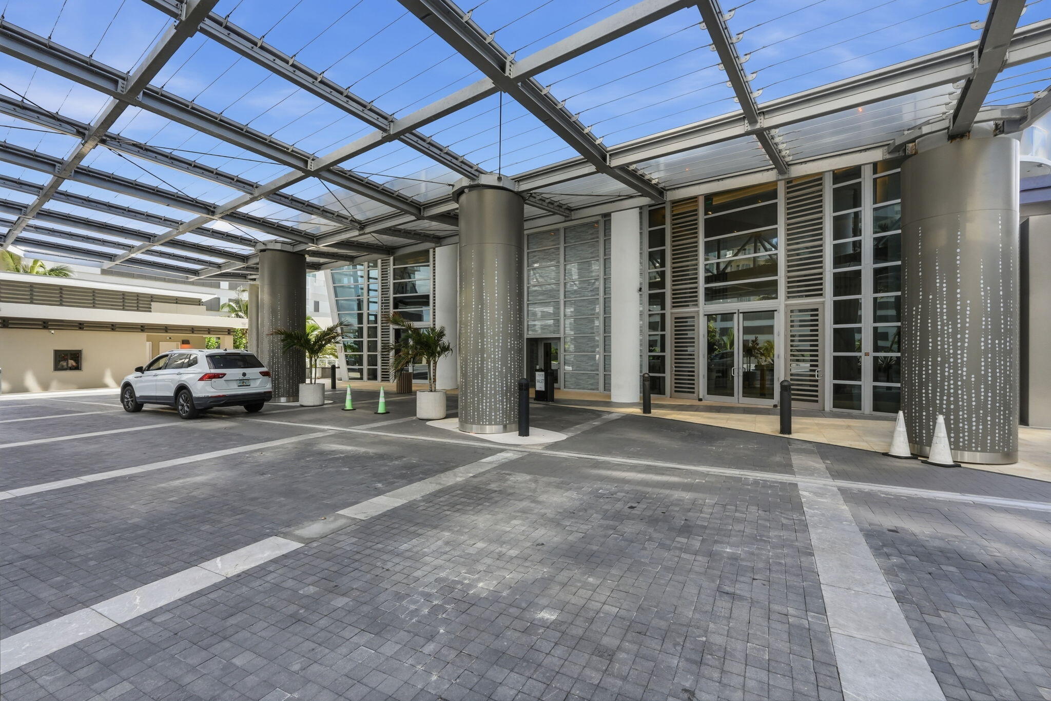 3100 N Ocean Drive # H-1701 Property Photo 76