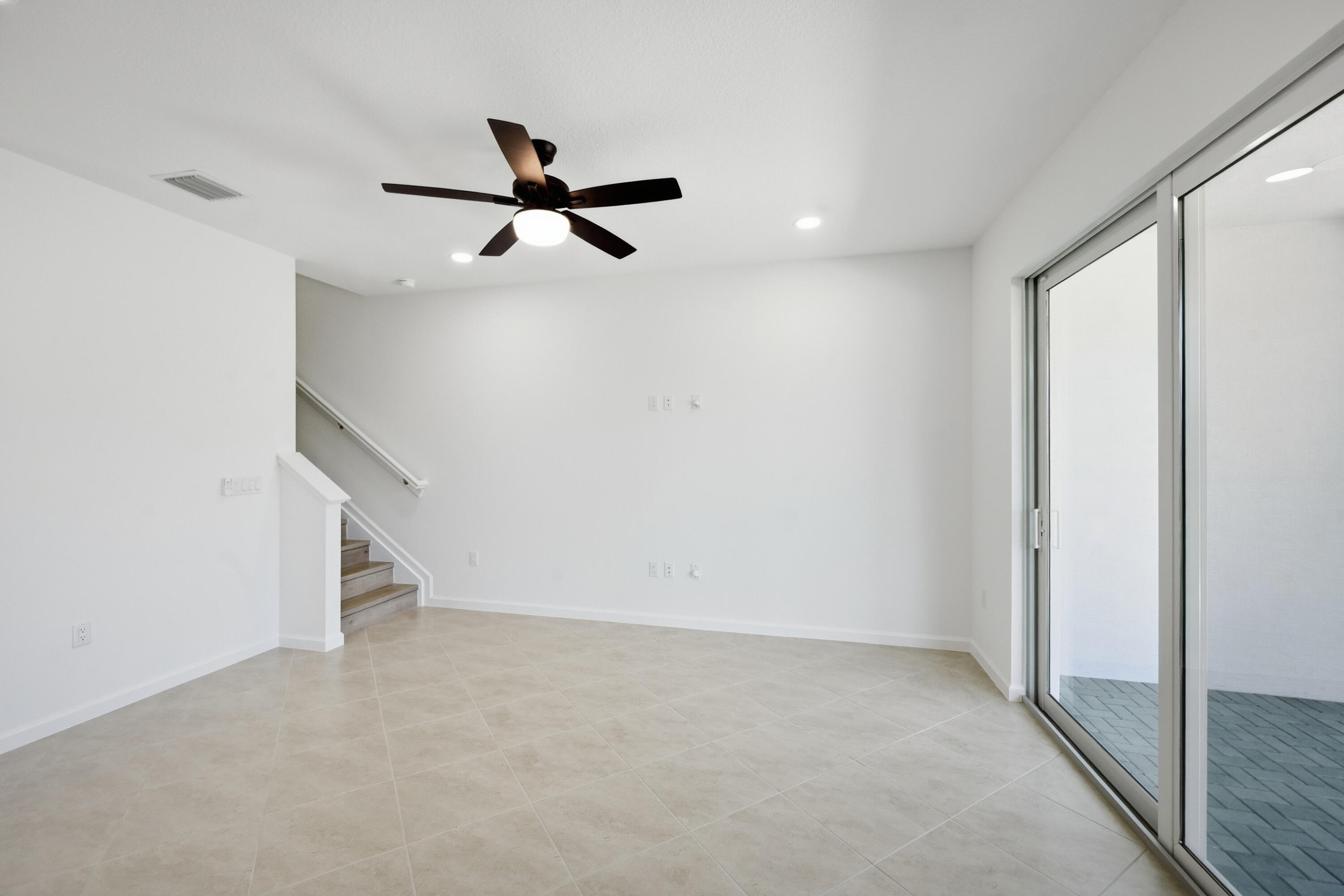 4332 Brookgreen Square Property Photo 15