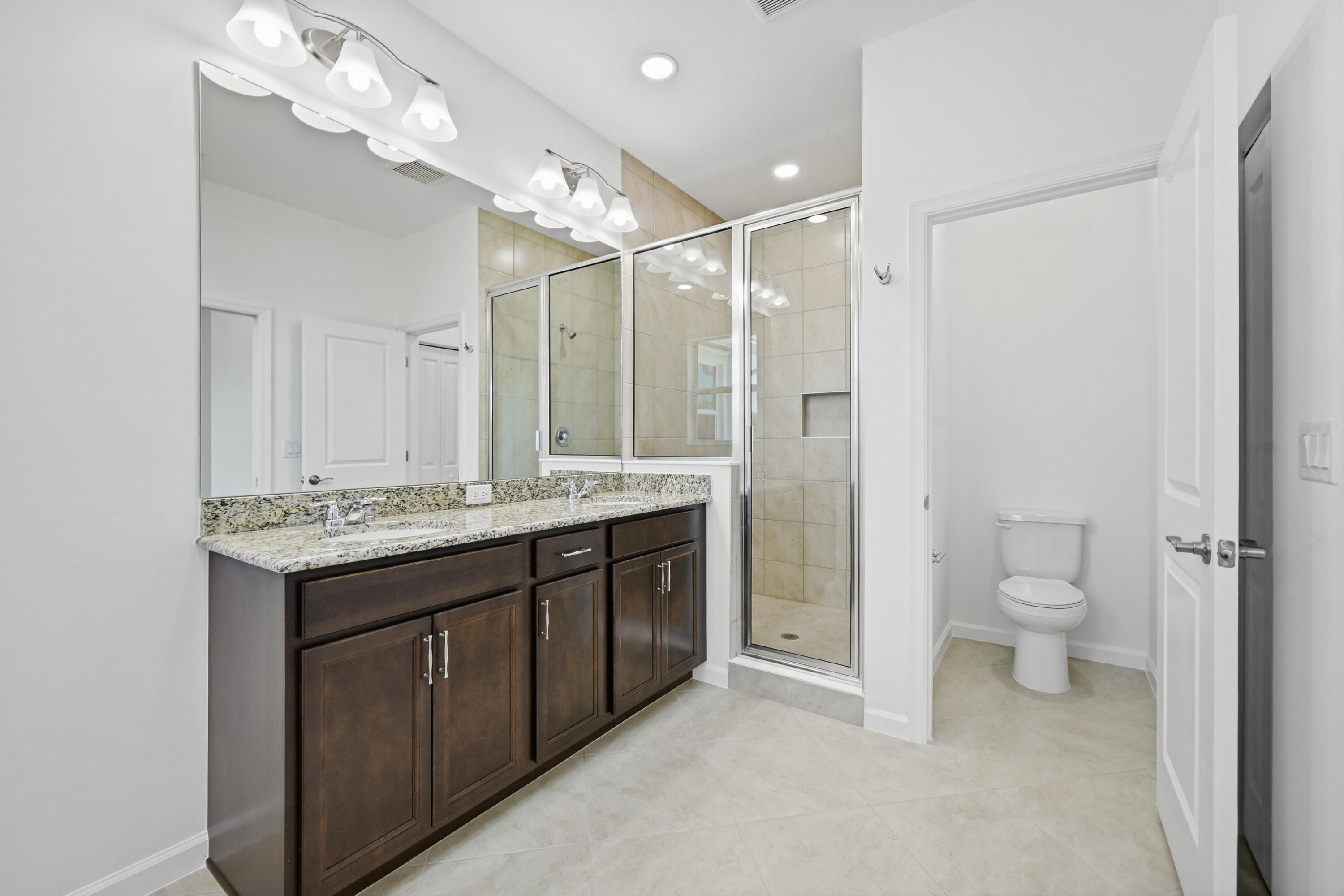4332 Brookgreen Square Property Photo 23