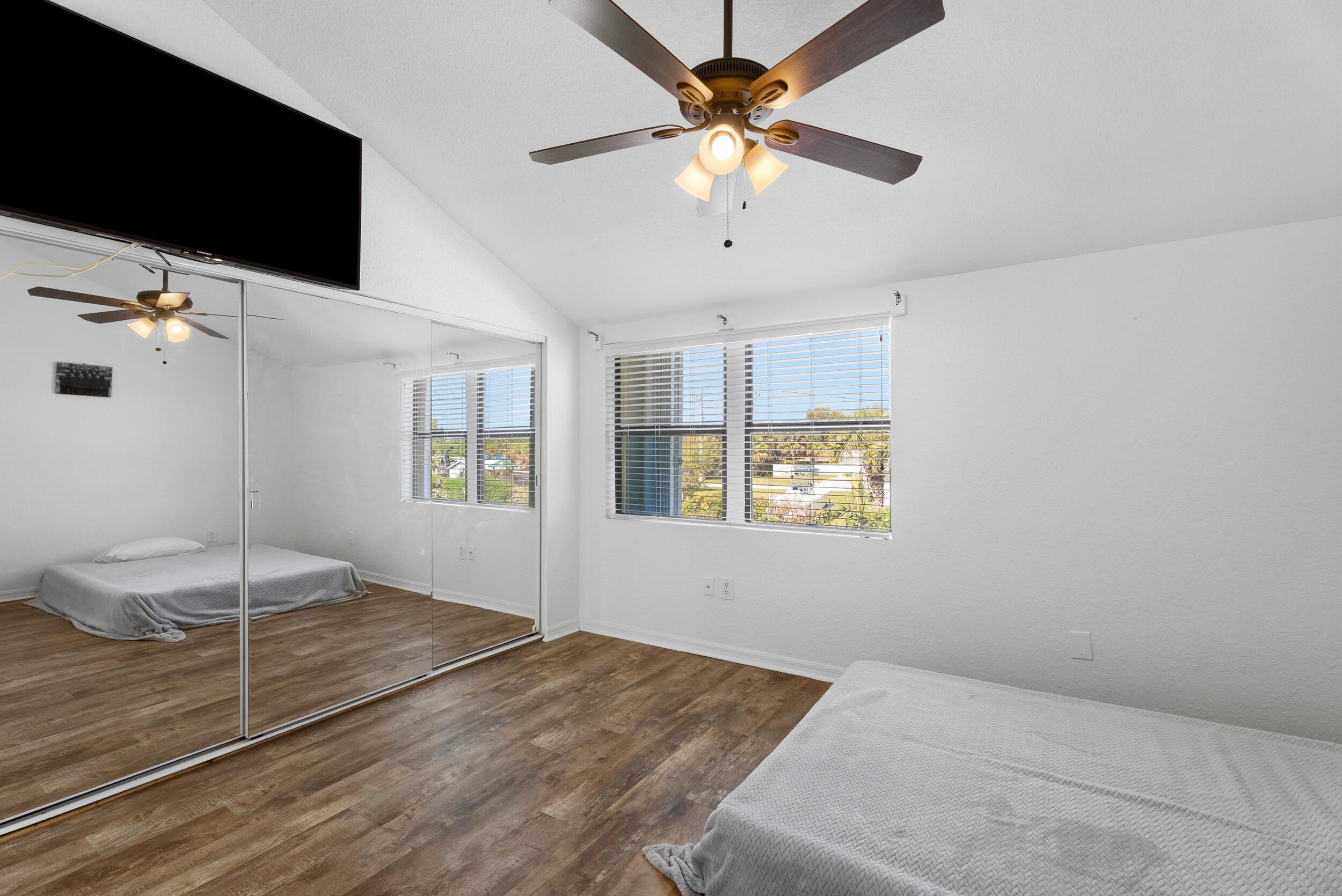 2801 N Hwy A1a Apt E Property Photo 20