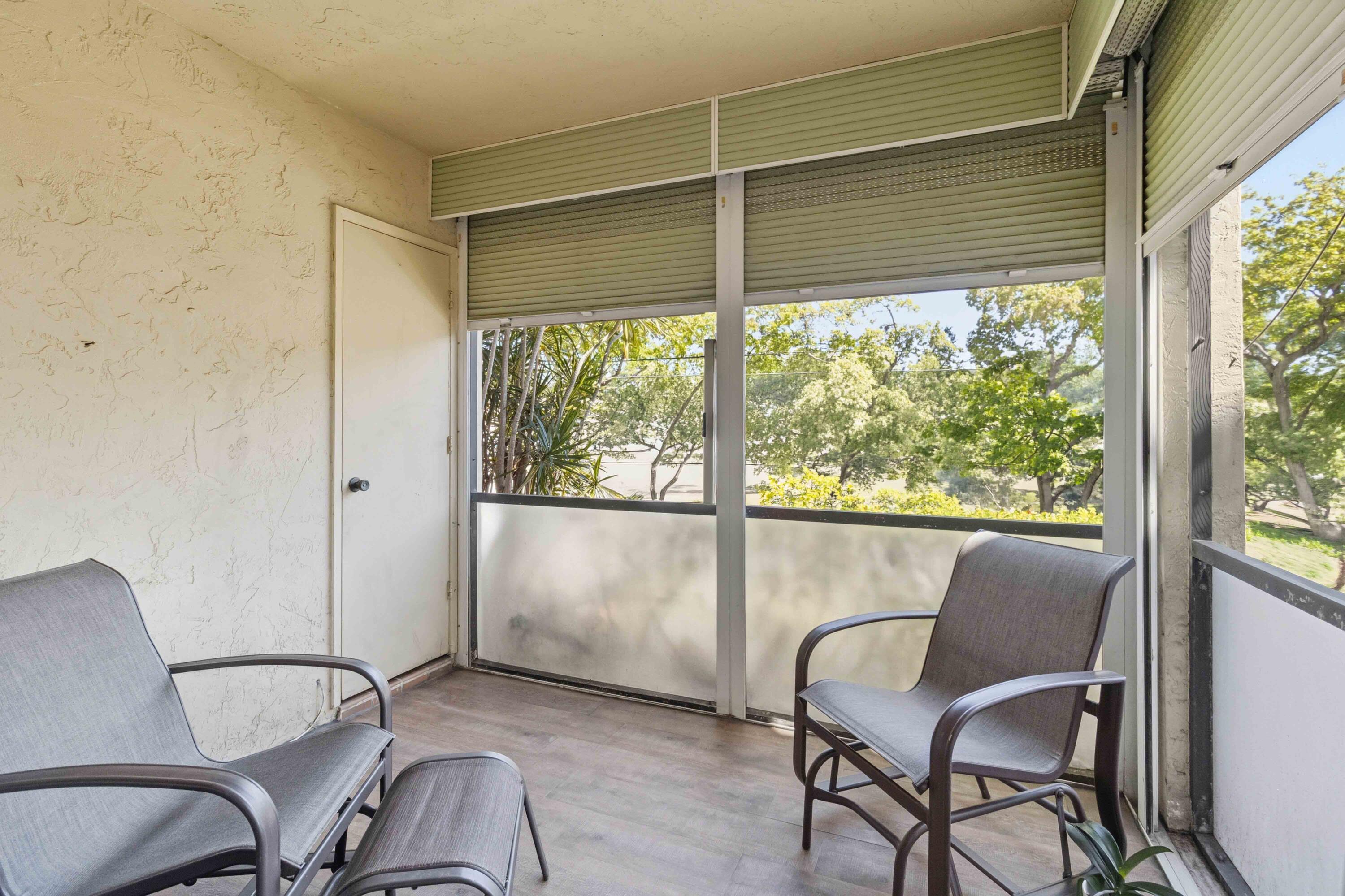 259 S Cypress Road 506 Property Photo 17